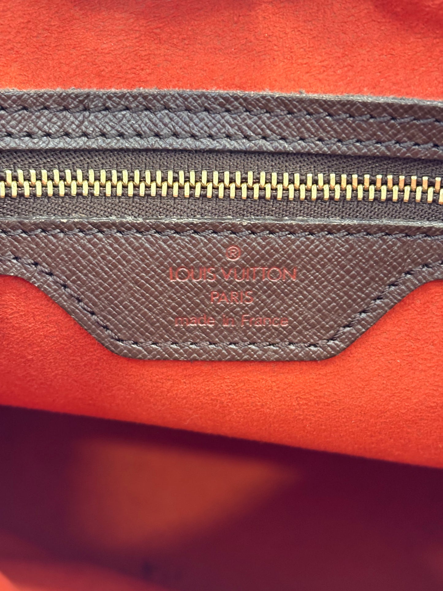 018281 - Louis Vuitton Marais