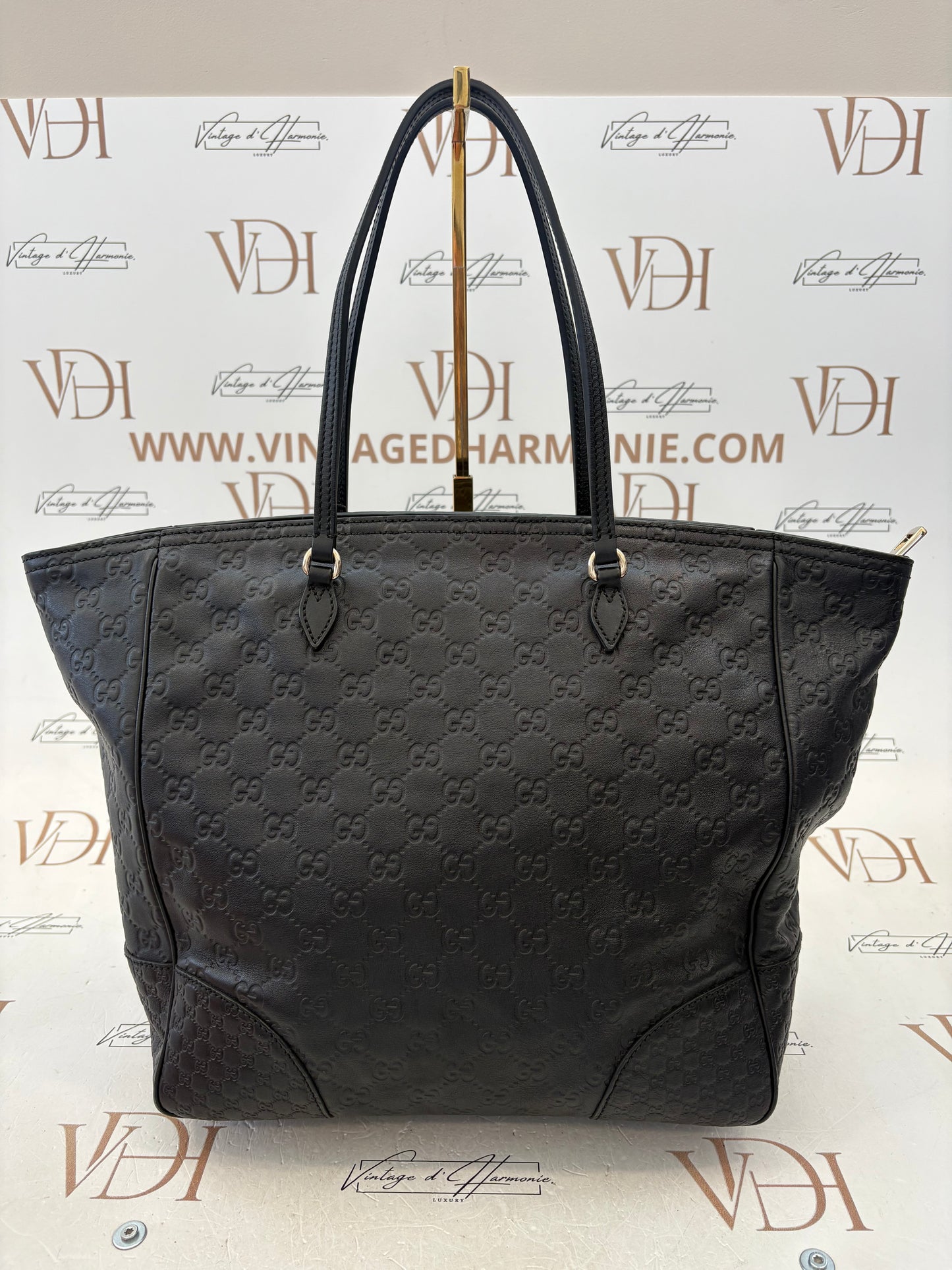384277 - Gucci Black