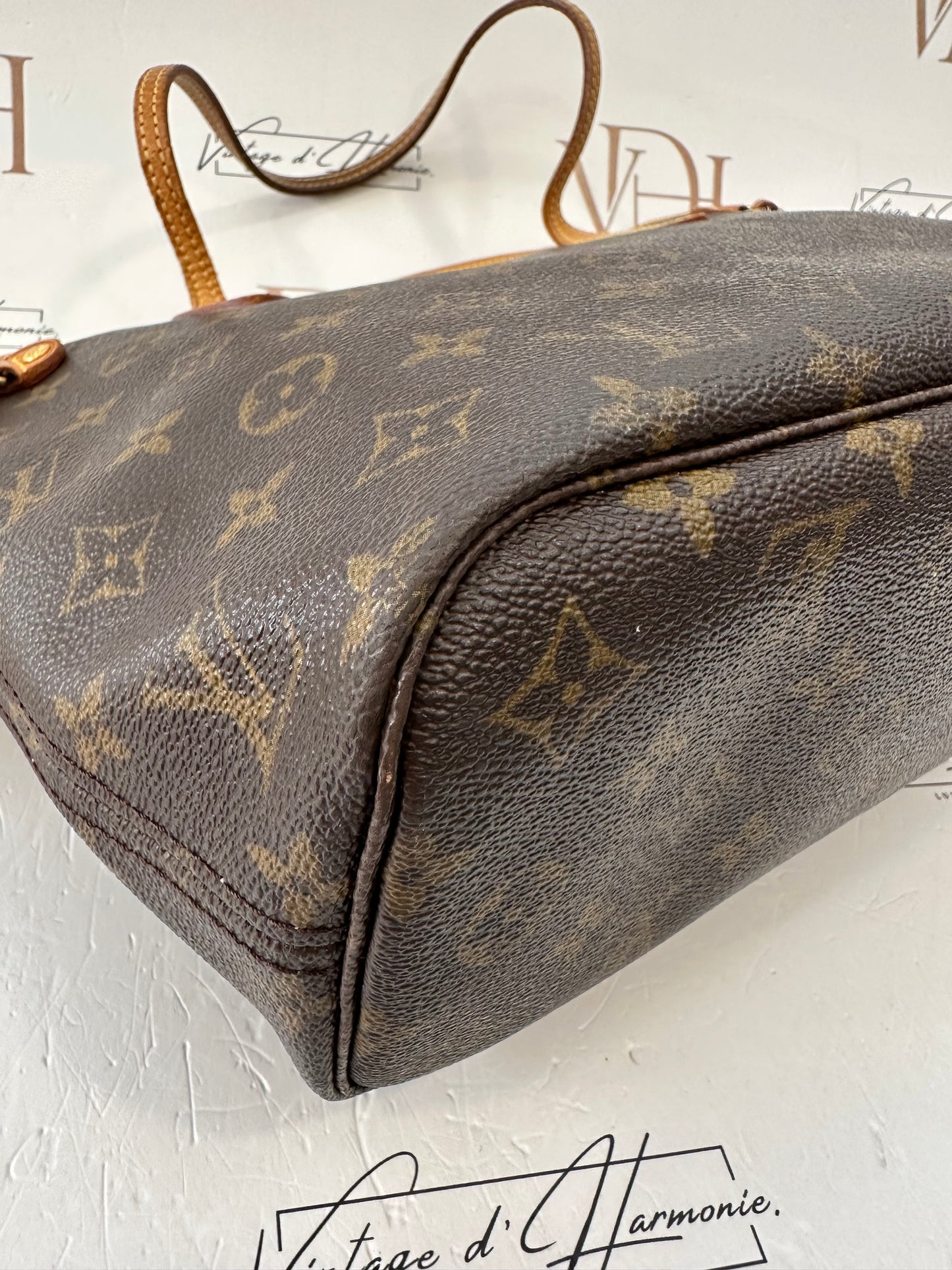 017901 - Louis Vuitton Neverfull PM