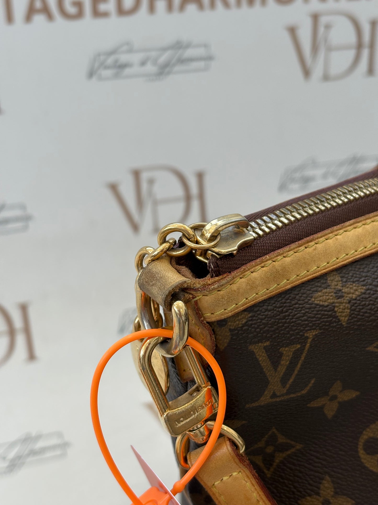 017346 - Louis Vuitton Palermo