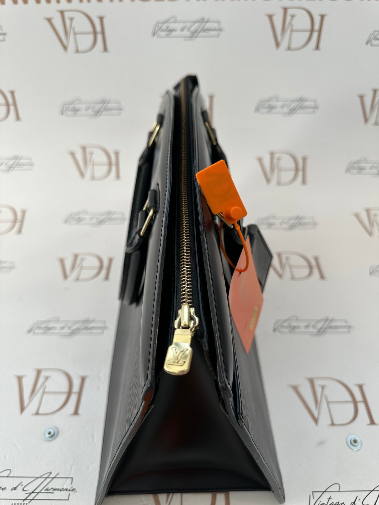 017808 - Louis Vuitton Black Epi Riviera
