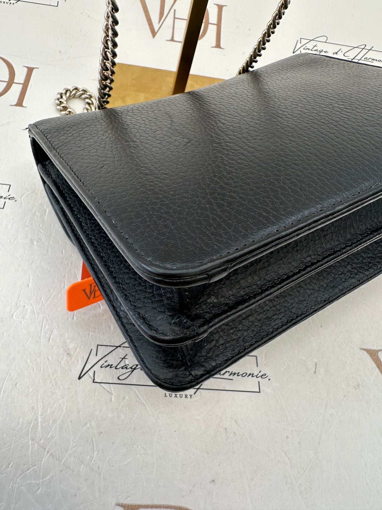 382996 - Gucci Interlocking