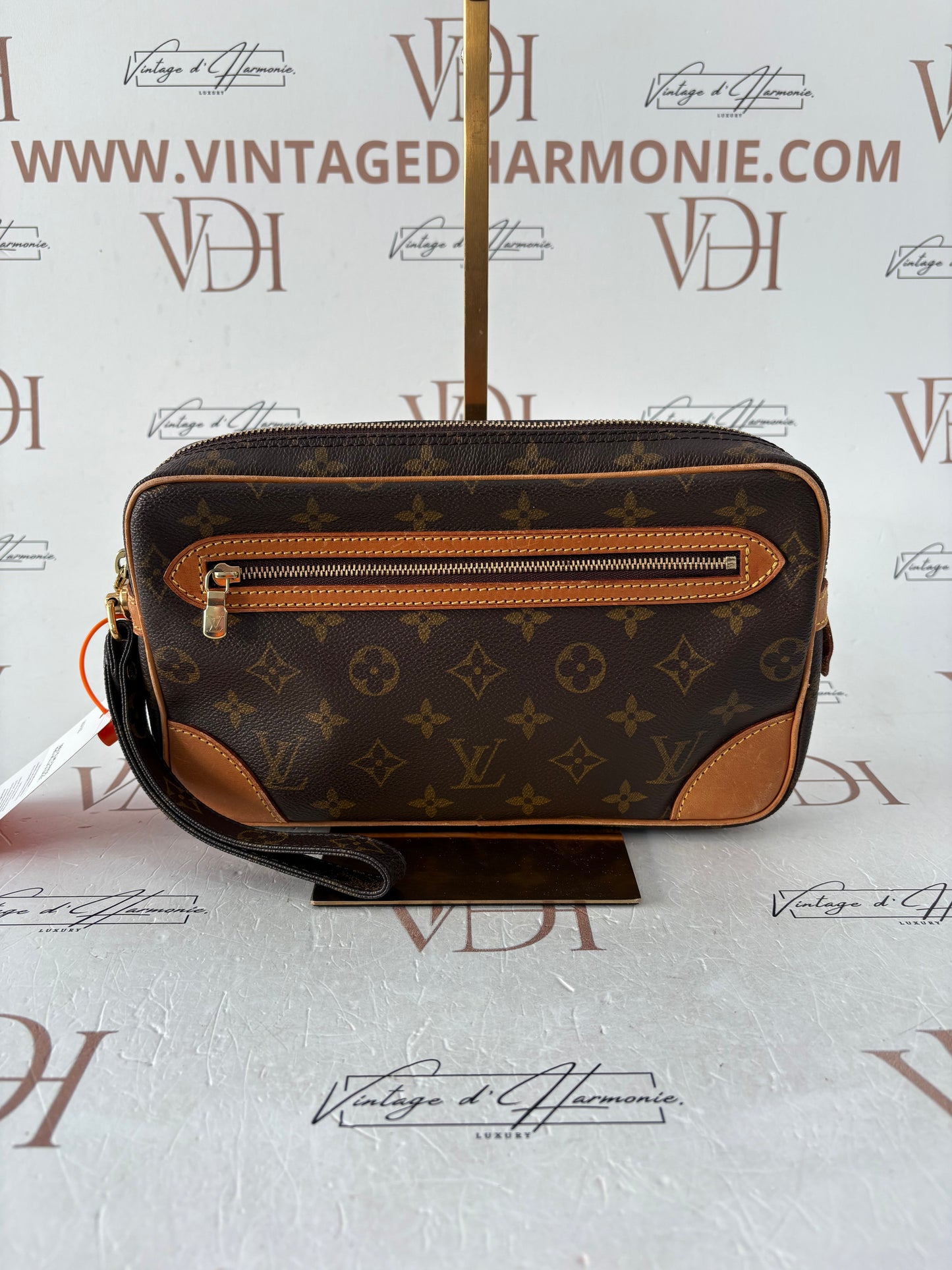 018939 - Louis Vuitton Dragonne GM