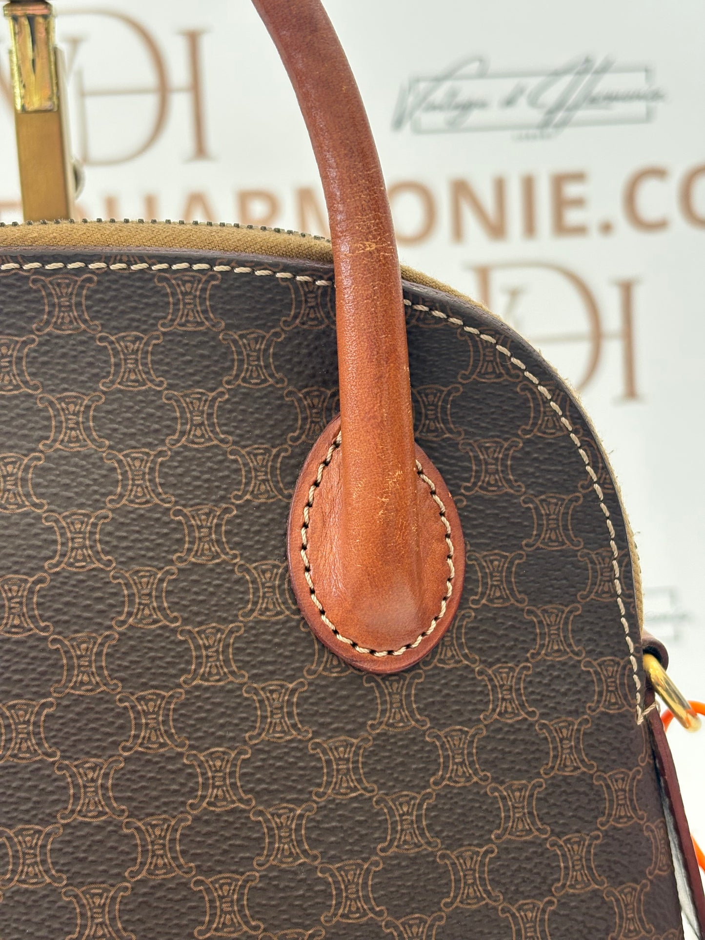 018082 - Céline Brown PVC Macadam