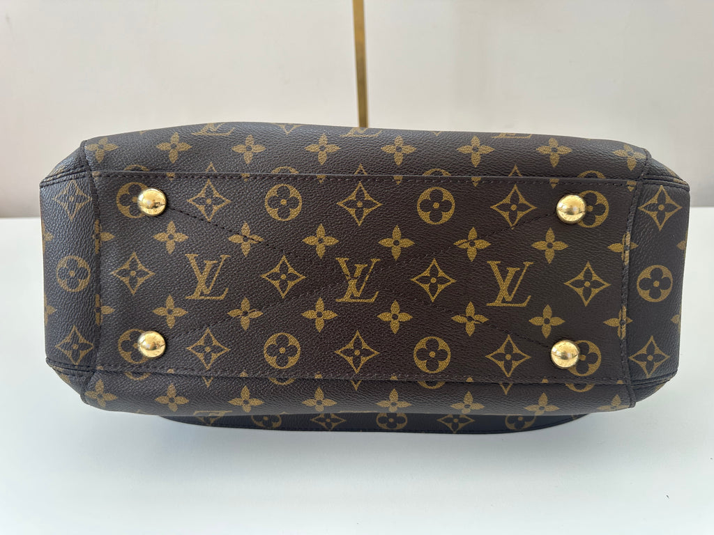 Louis Vuitton Montaigne MM