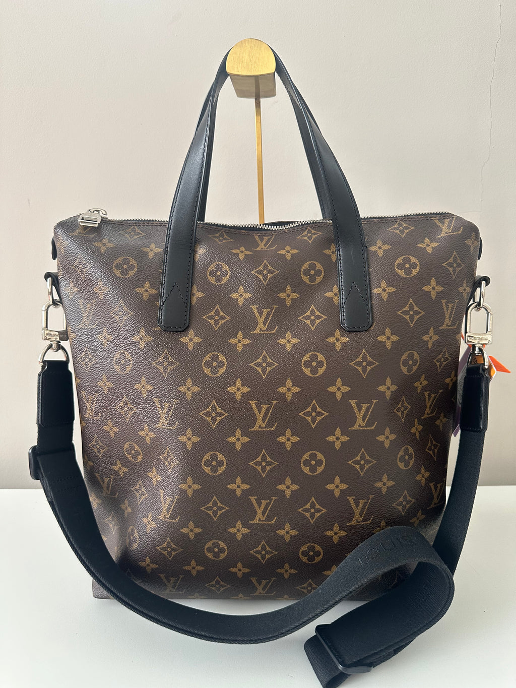 Louis Vuitton Macassar Kitan
