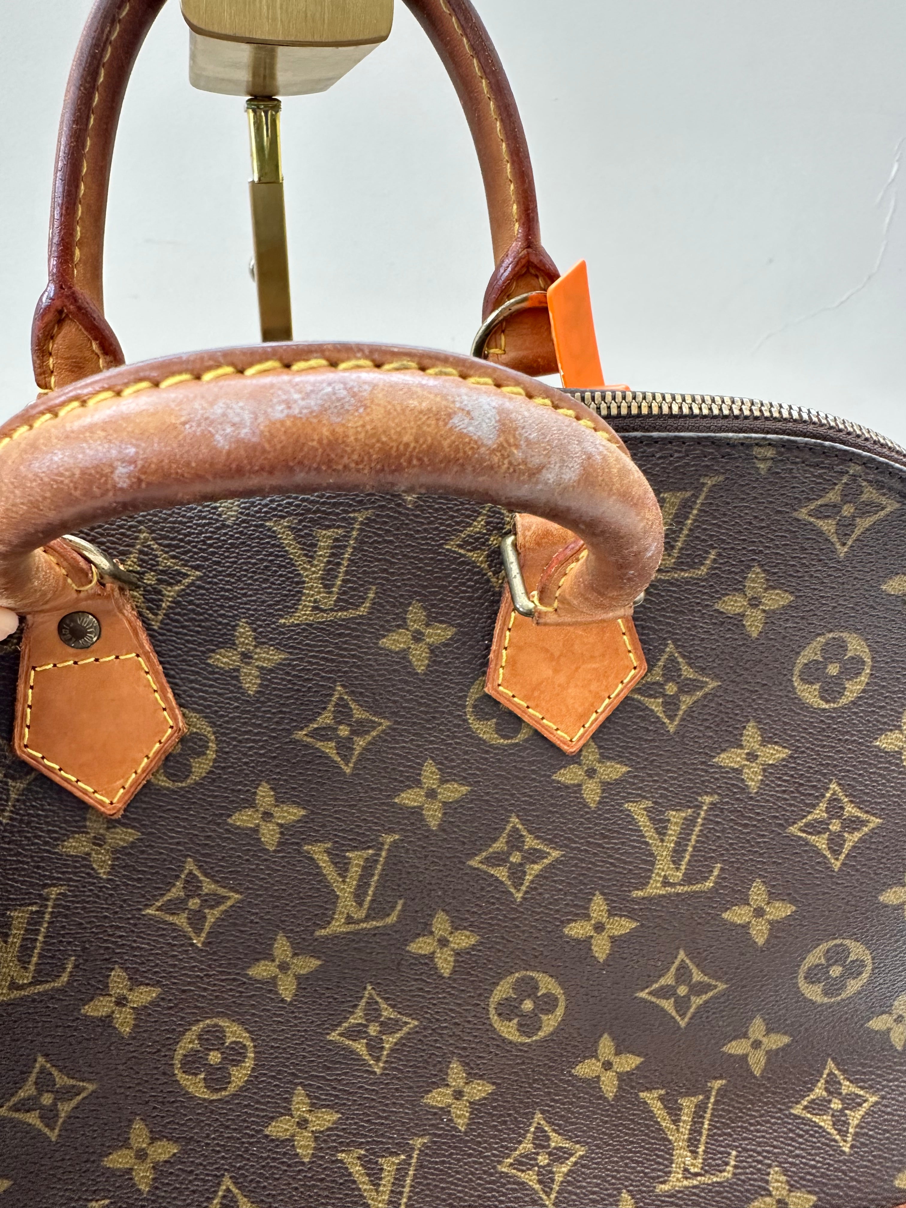 Louis Vuitton Alma