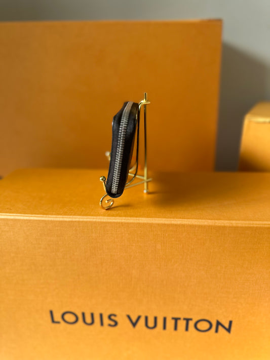 Louis Vuitton Zippy Damier