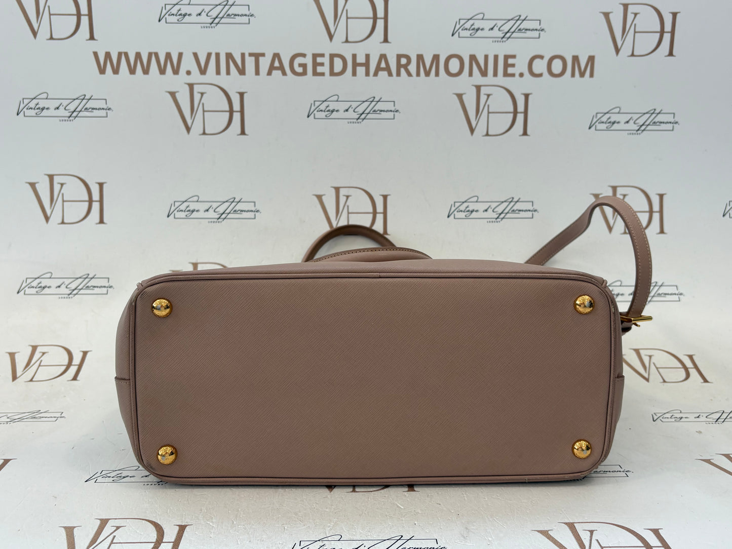 201403 - Prada Galleria