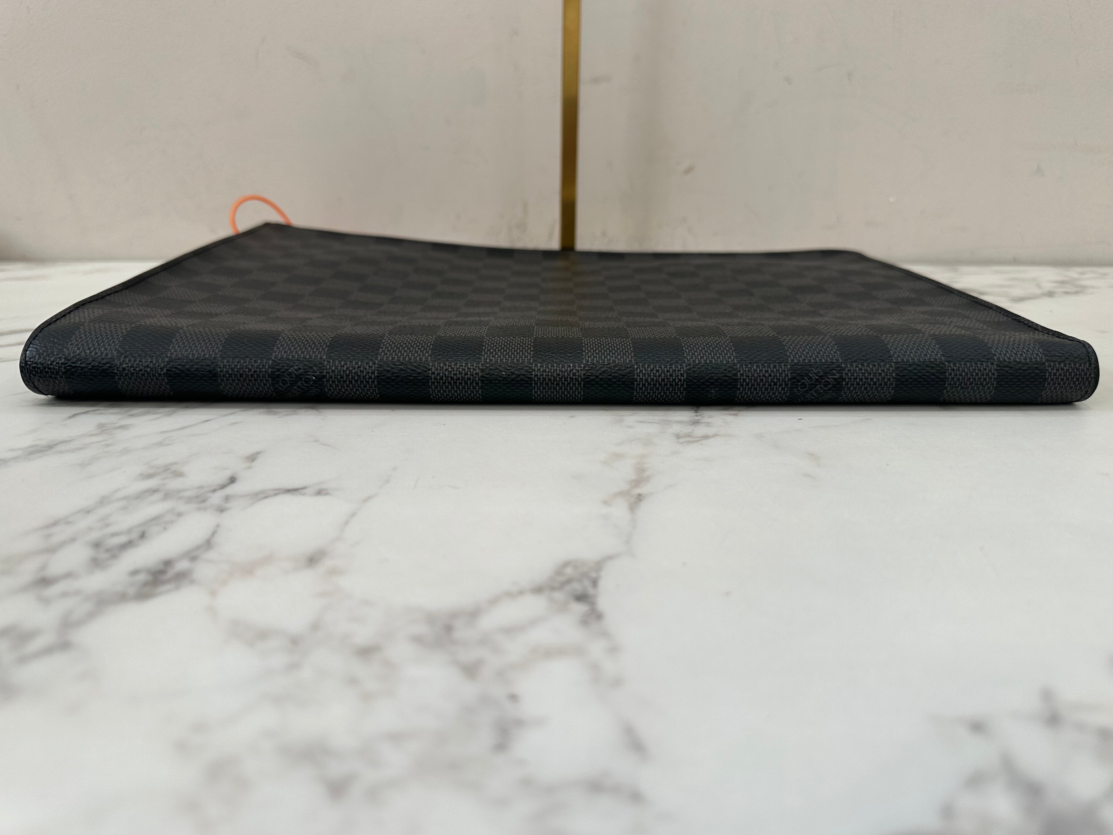 Louis Vuitton Porte Documents Graphite