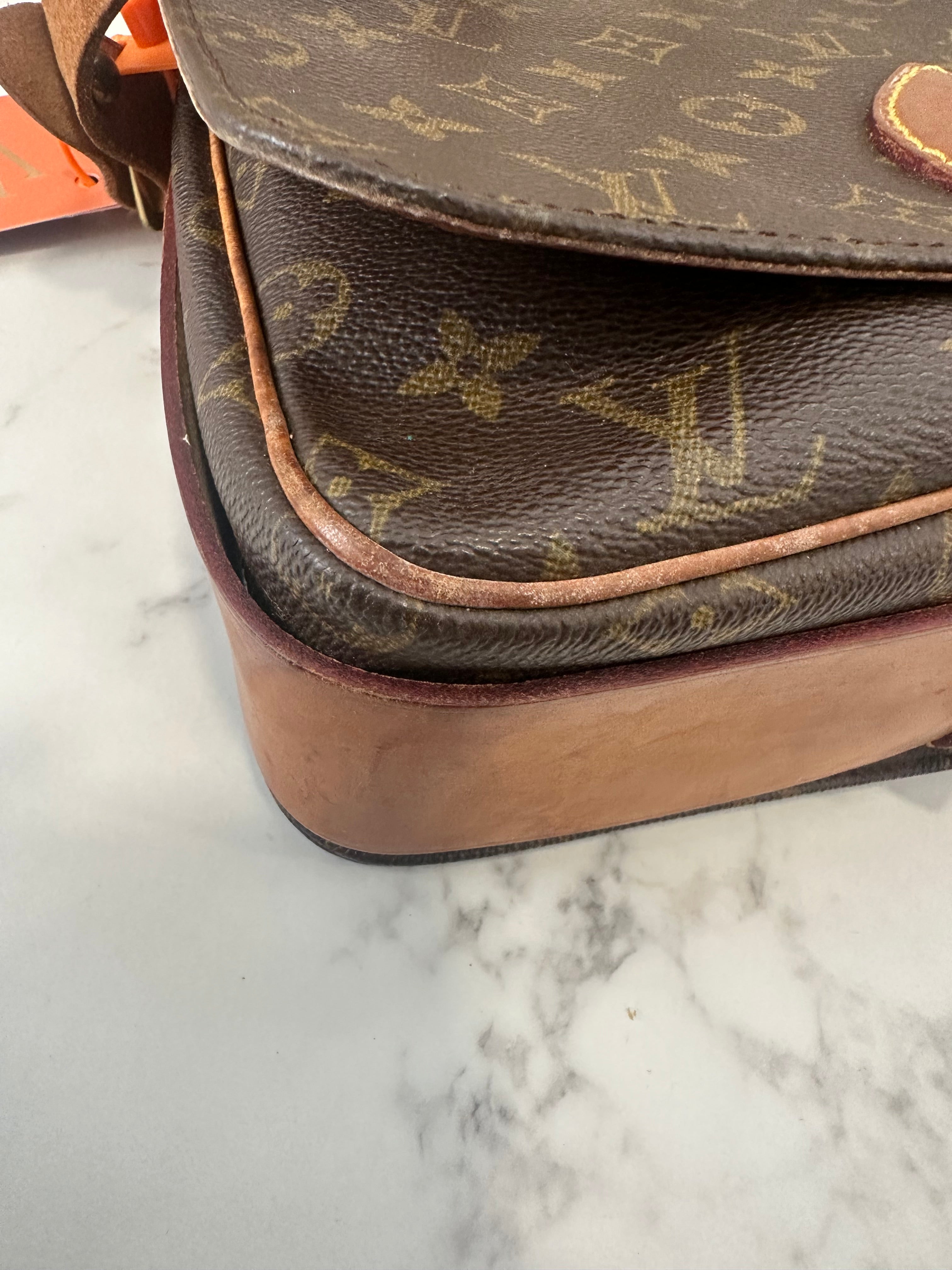 Louis Vuitton Cartouchiere GM