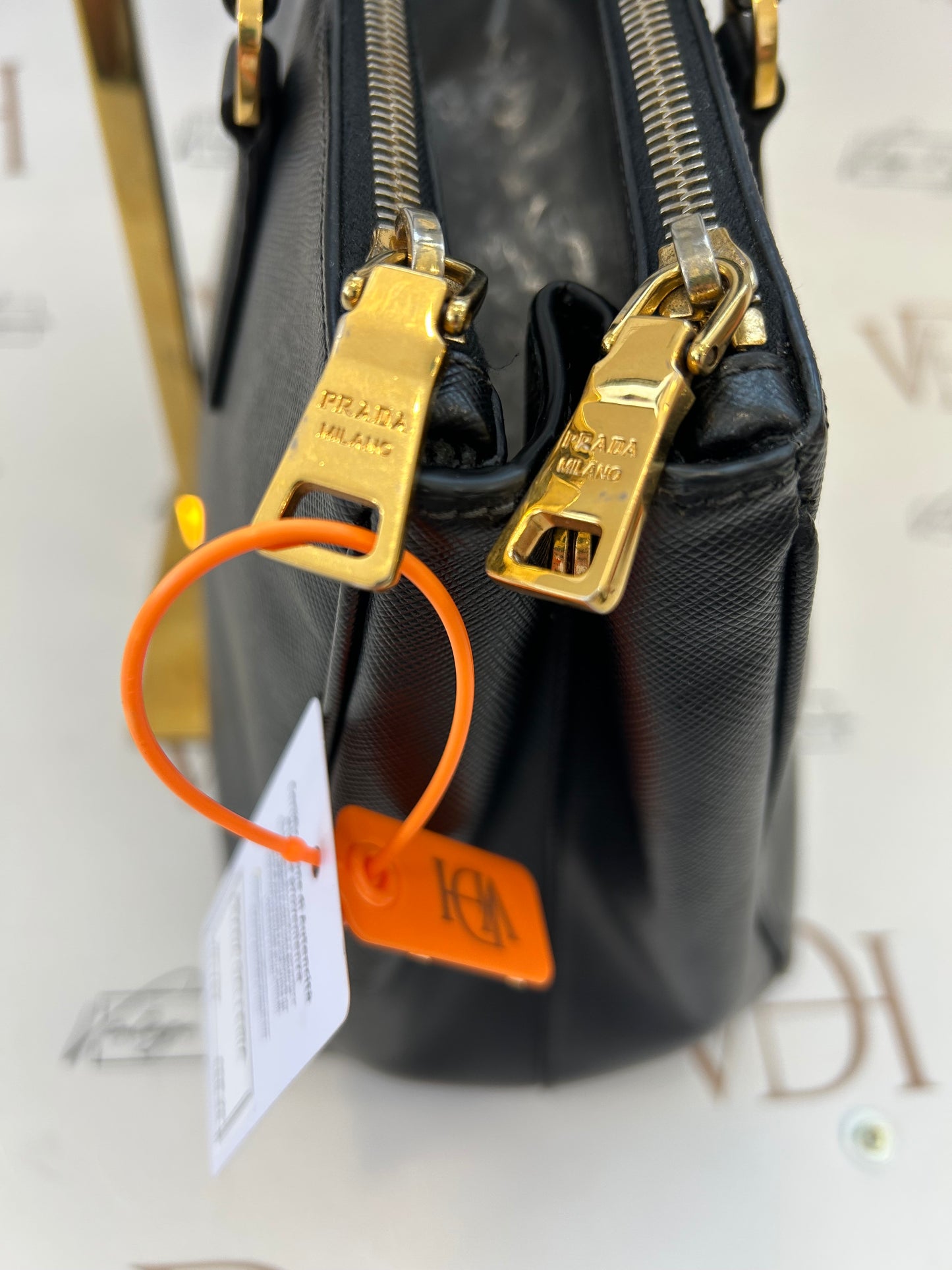 201752 - Prada Galleria