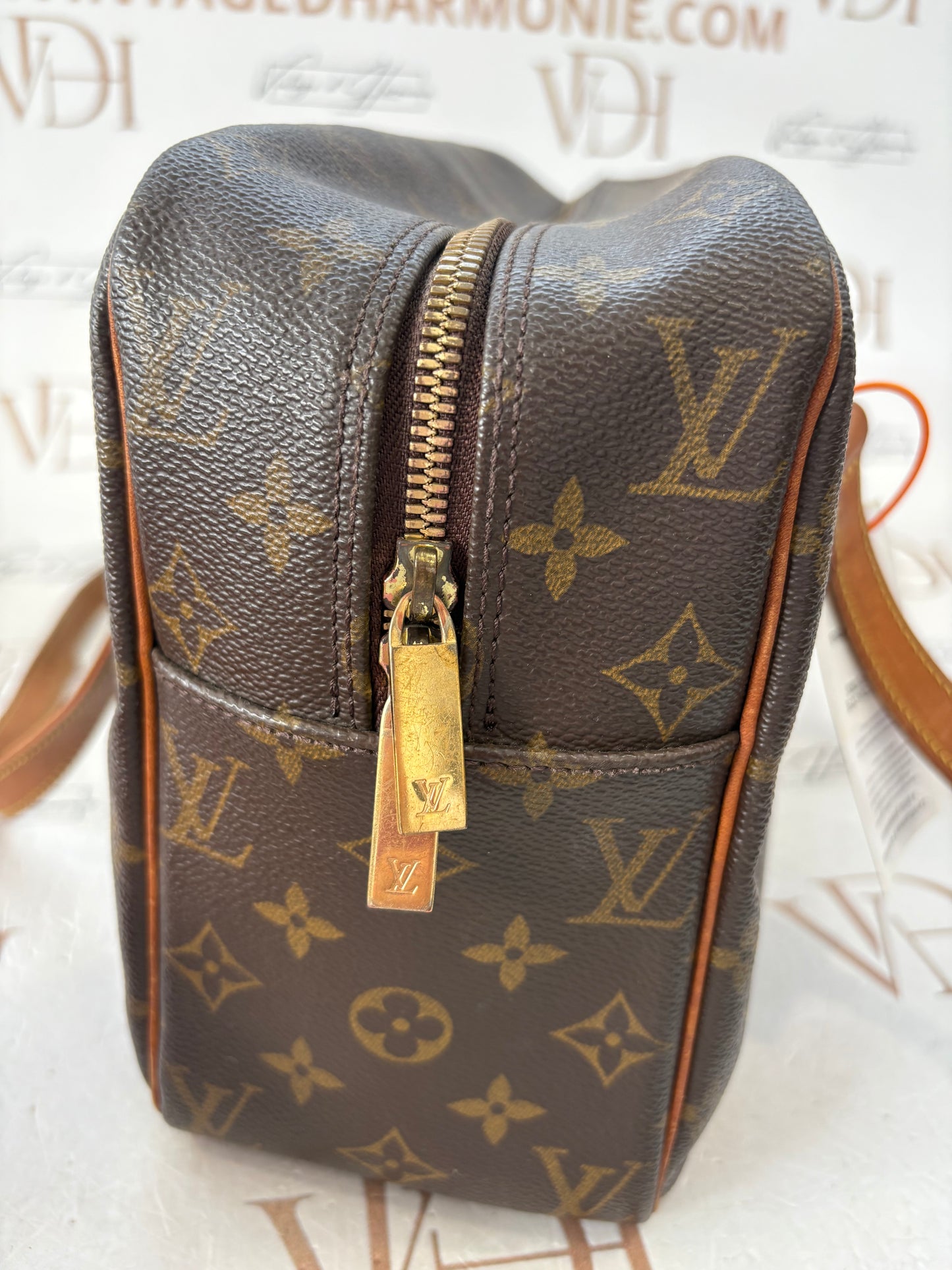018776 - Louis Vuitton Cite GM
