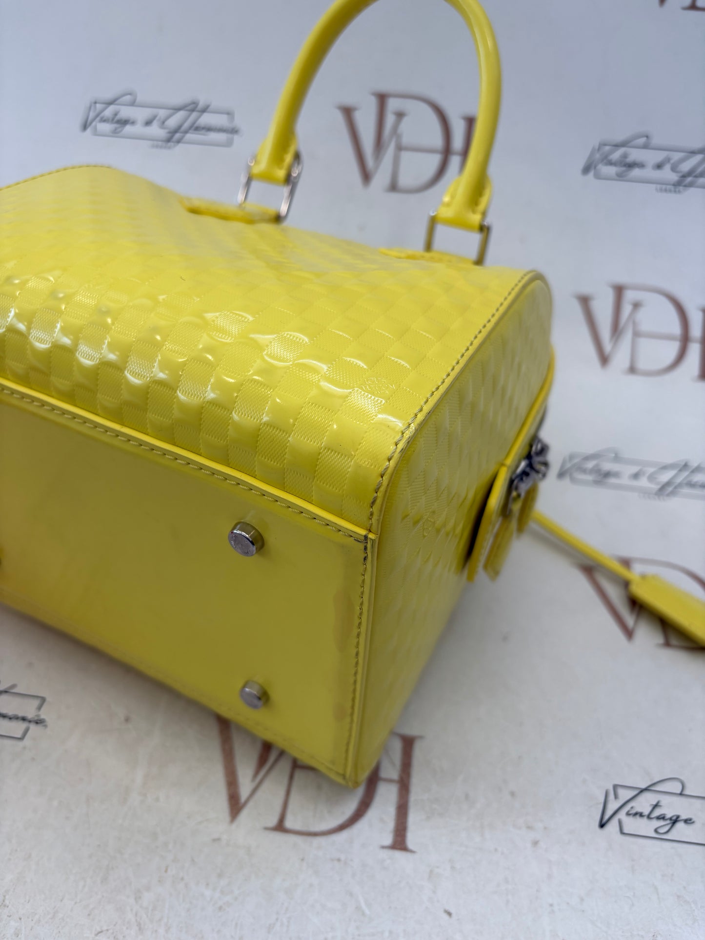 017124 - Louis Vuitton Facet Speedy Cube PM