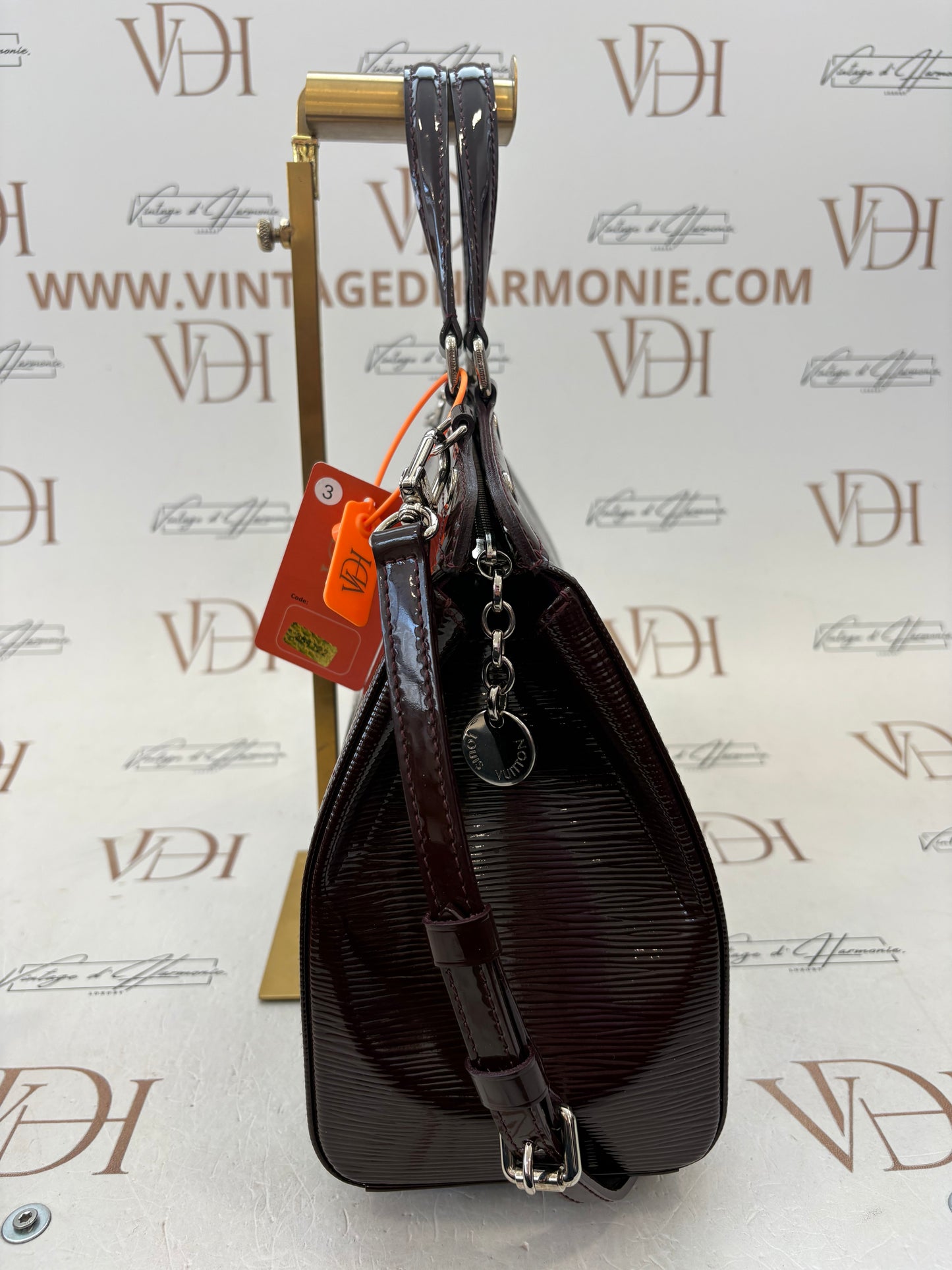 384122 - Louis Vuitton Brea