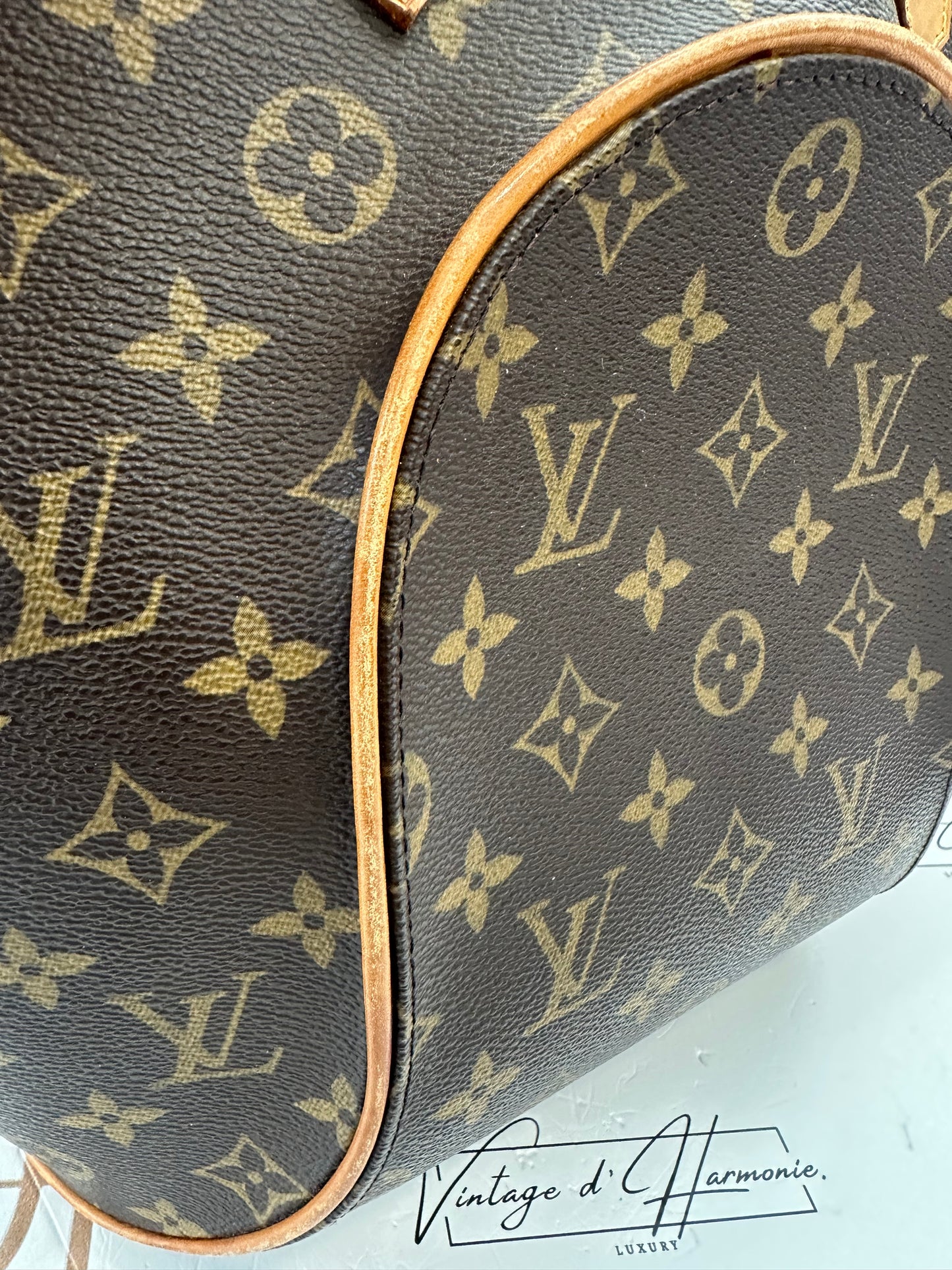 017782 - Louis Vuitton Ellipse MM