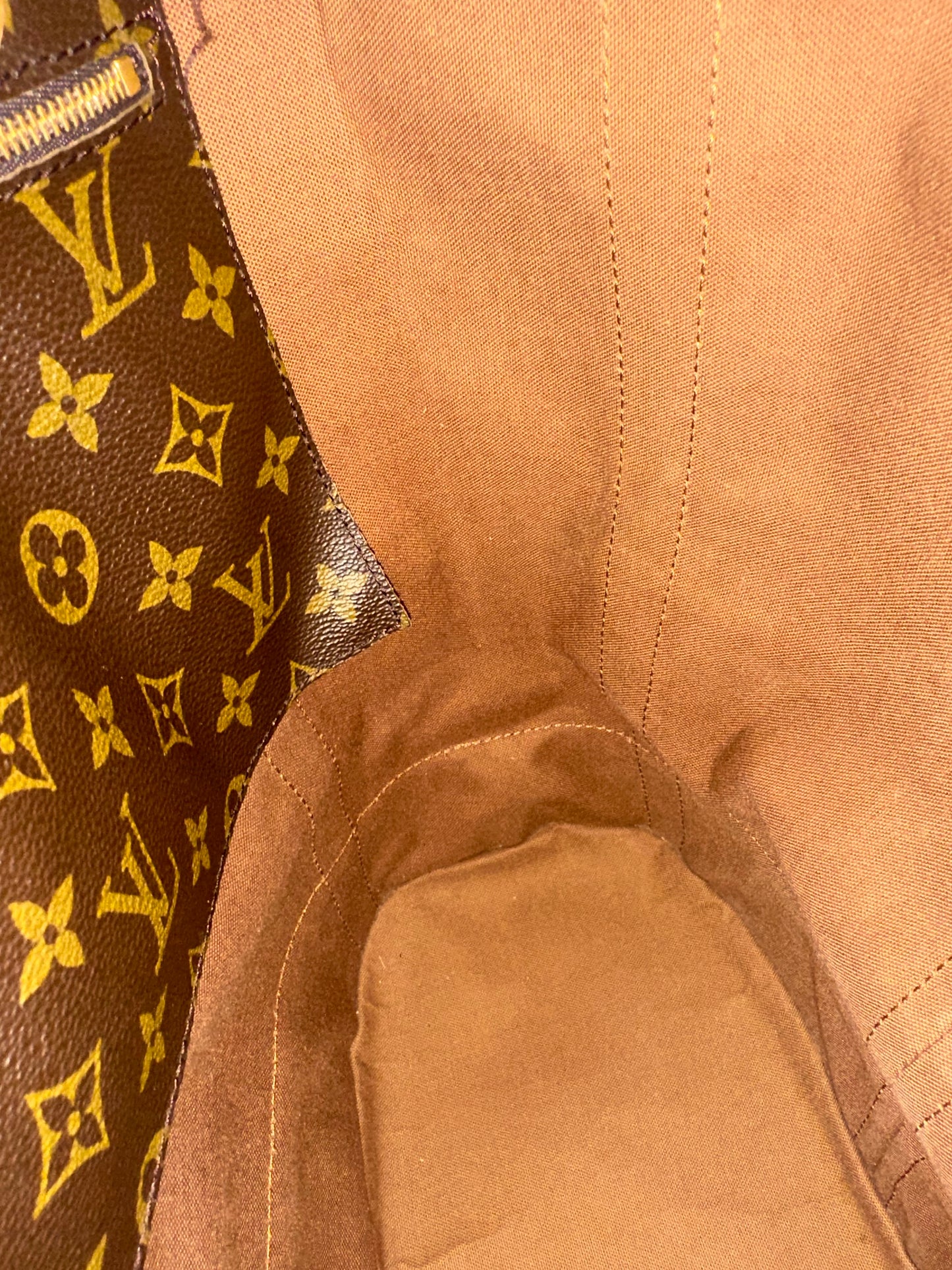 Louis Vuitton Randonnee Gm