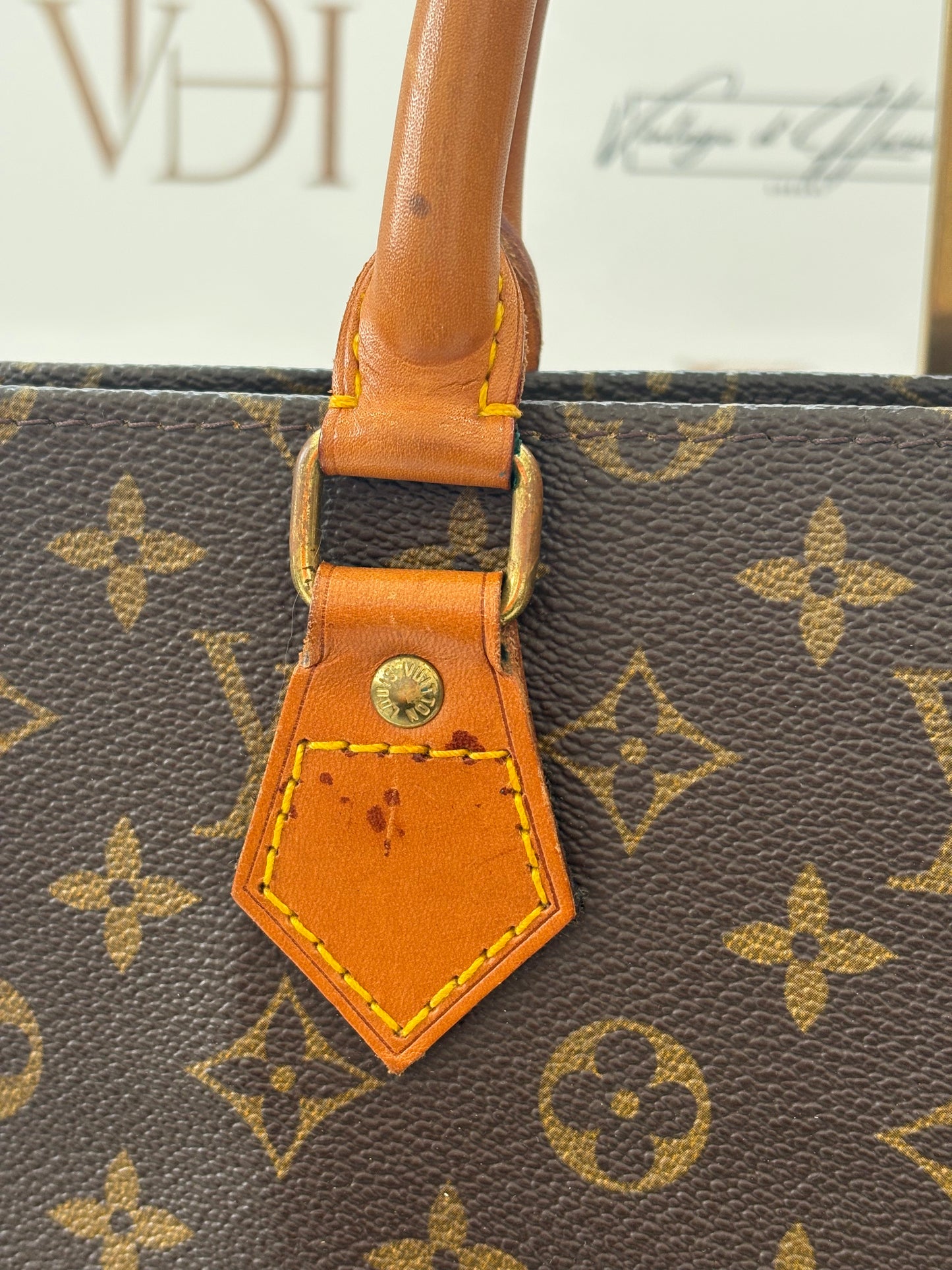 018793 - Louis Vuitton Sac Plat