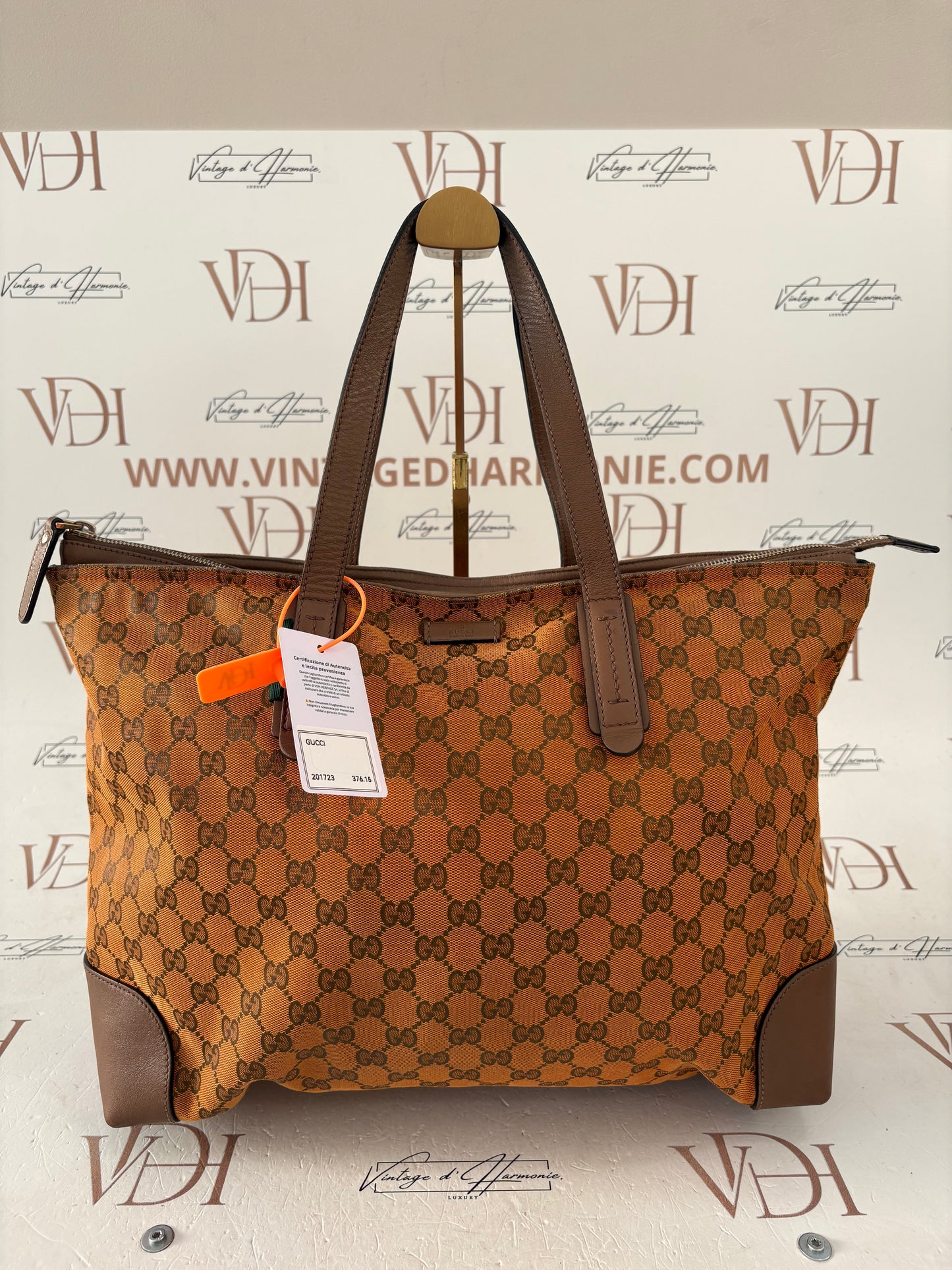 201723 - Gucci Orange