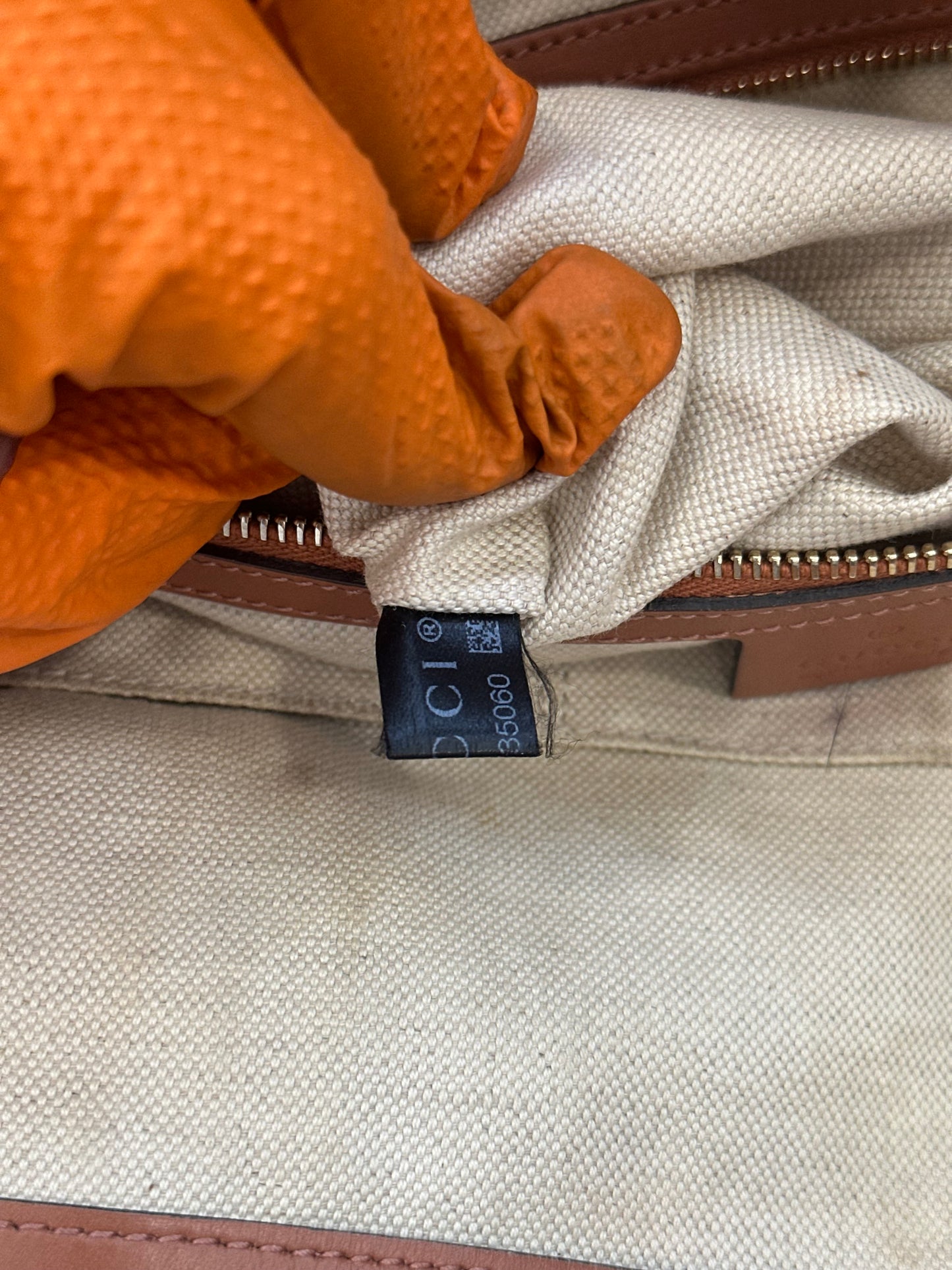 201581 - Gucci Bag