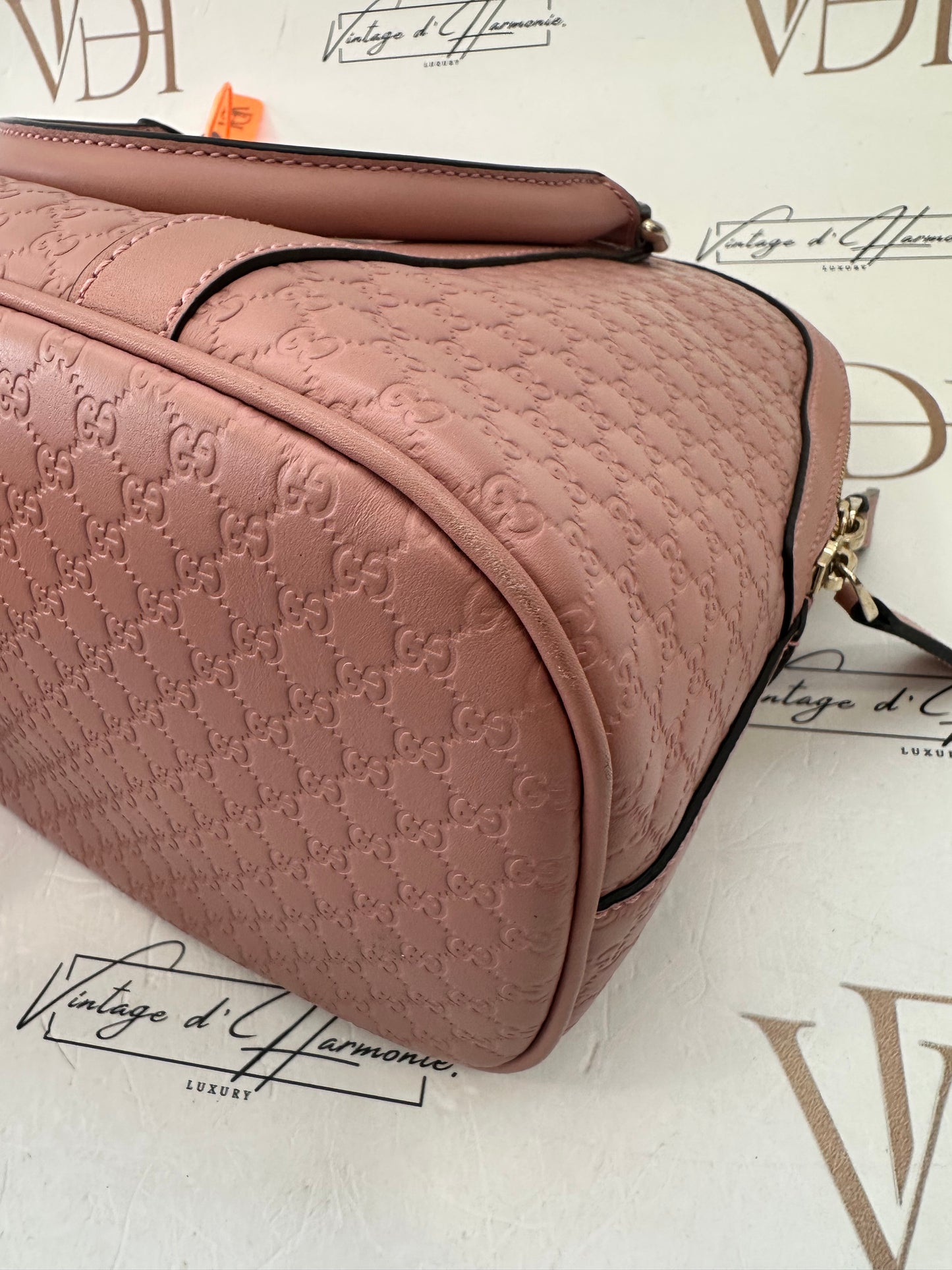 382745 - Gucci