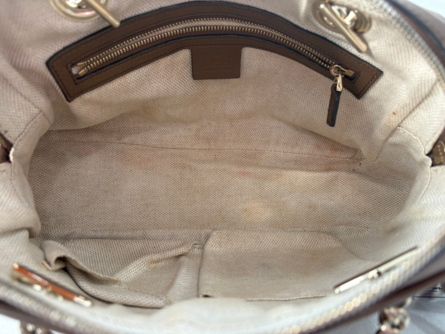 383403 - Gucci Soho