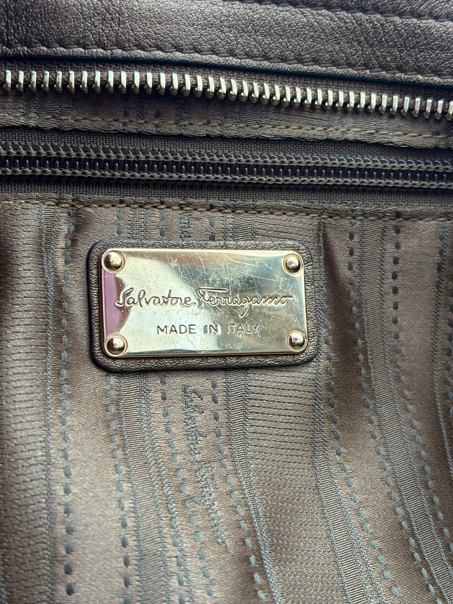 383962 - Salvatore Ferragamo Brown