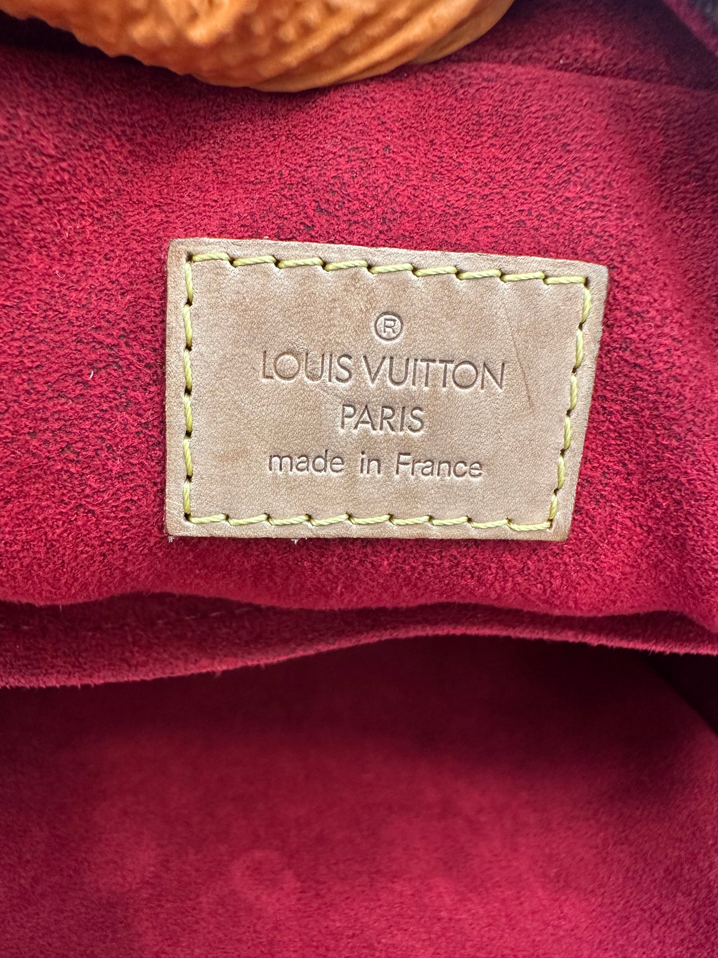 016929 - Louis Vuitton Excentricite