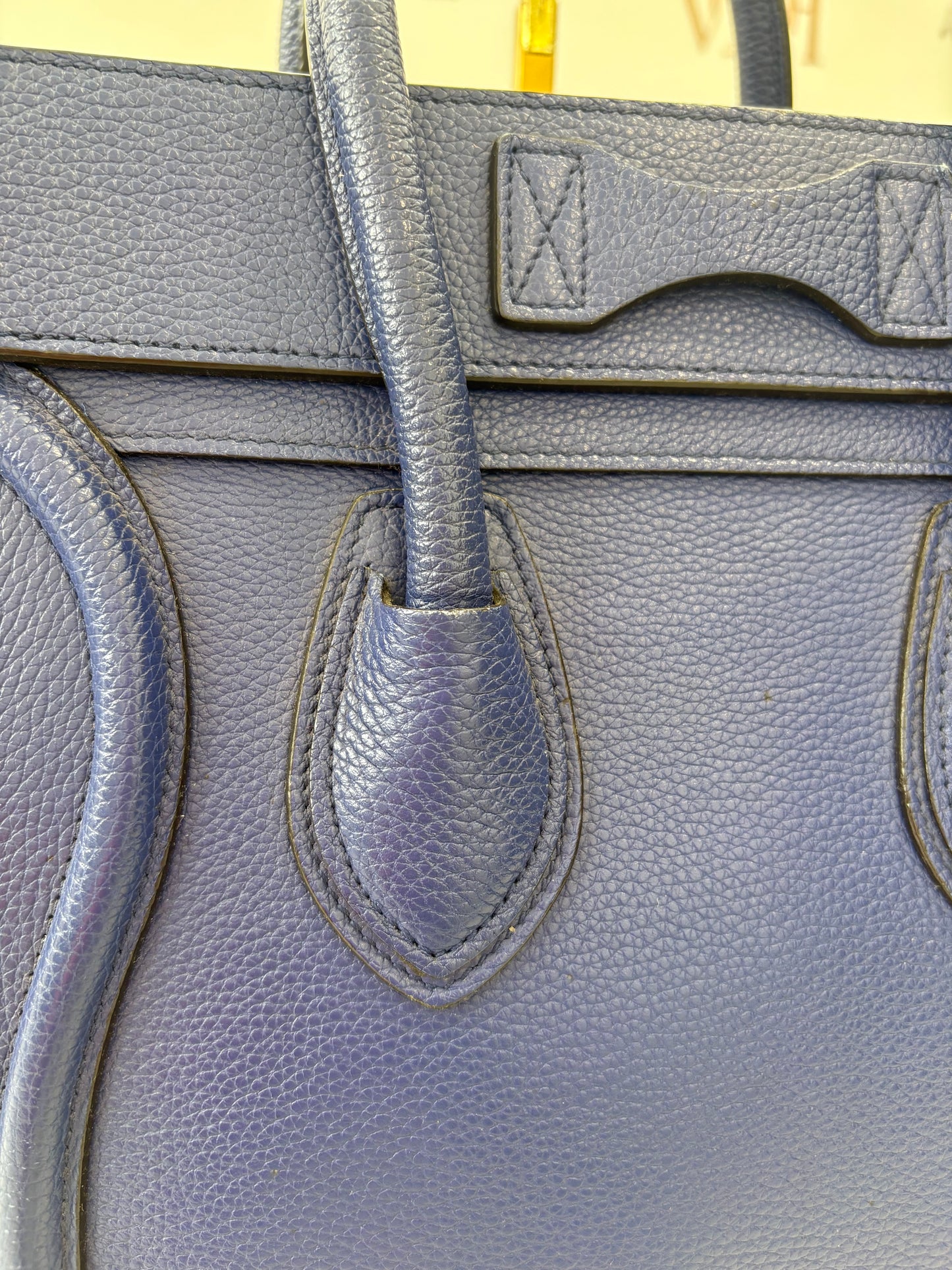 384123 - Céline Luggage