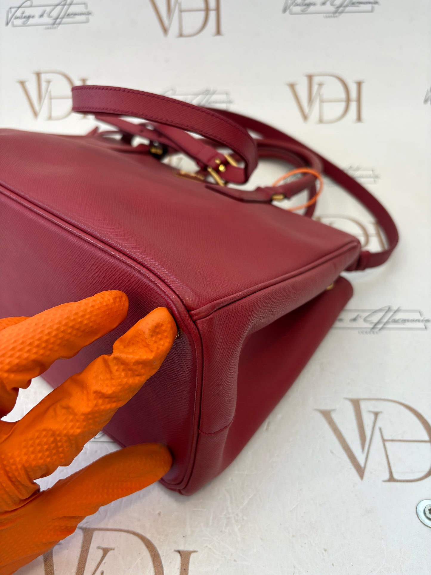 201005 - Prada Galleria Red