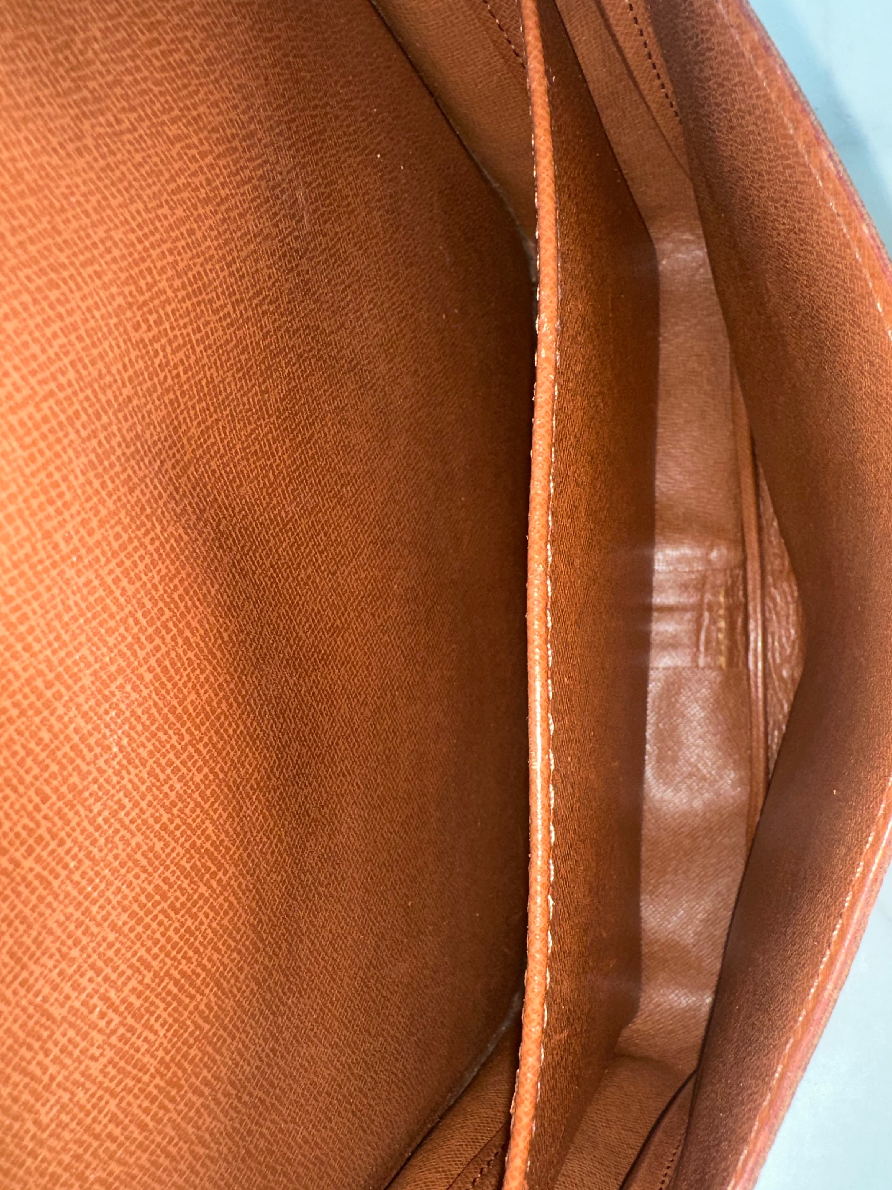 Louis Vuitton Cartouchiere GM