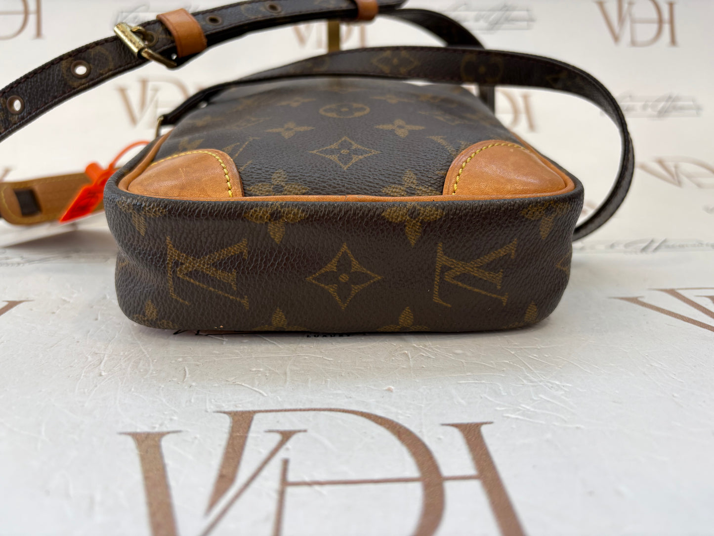 018762 - Louis Vuitton Danube