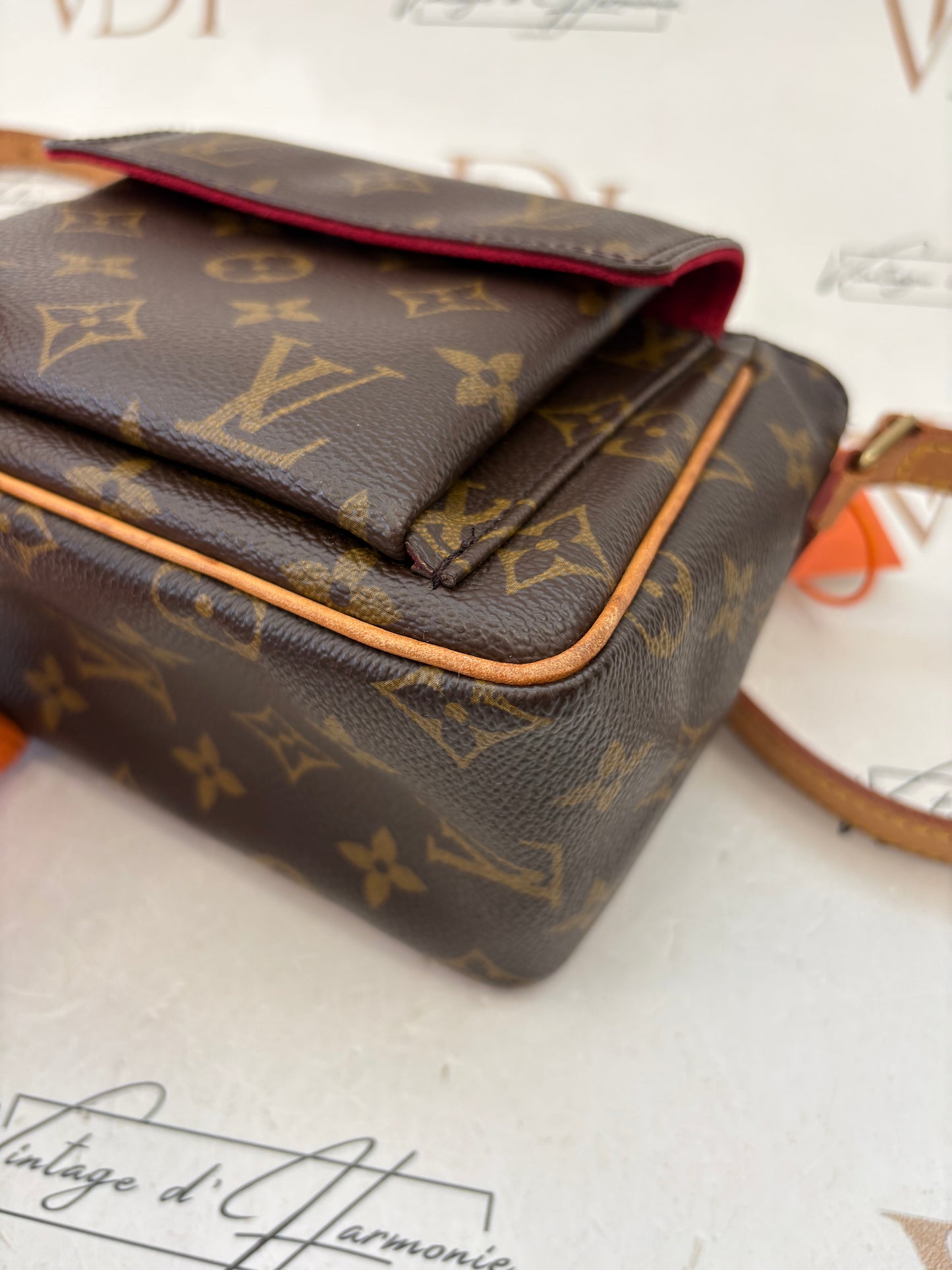 018872 - Louis Vuitton Viva Cite PM