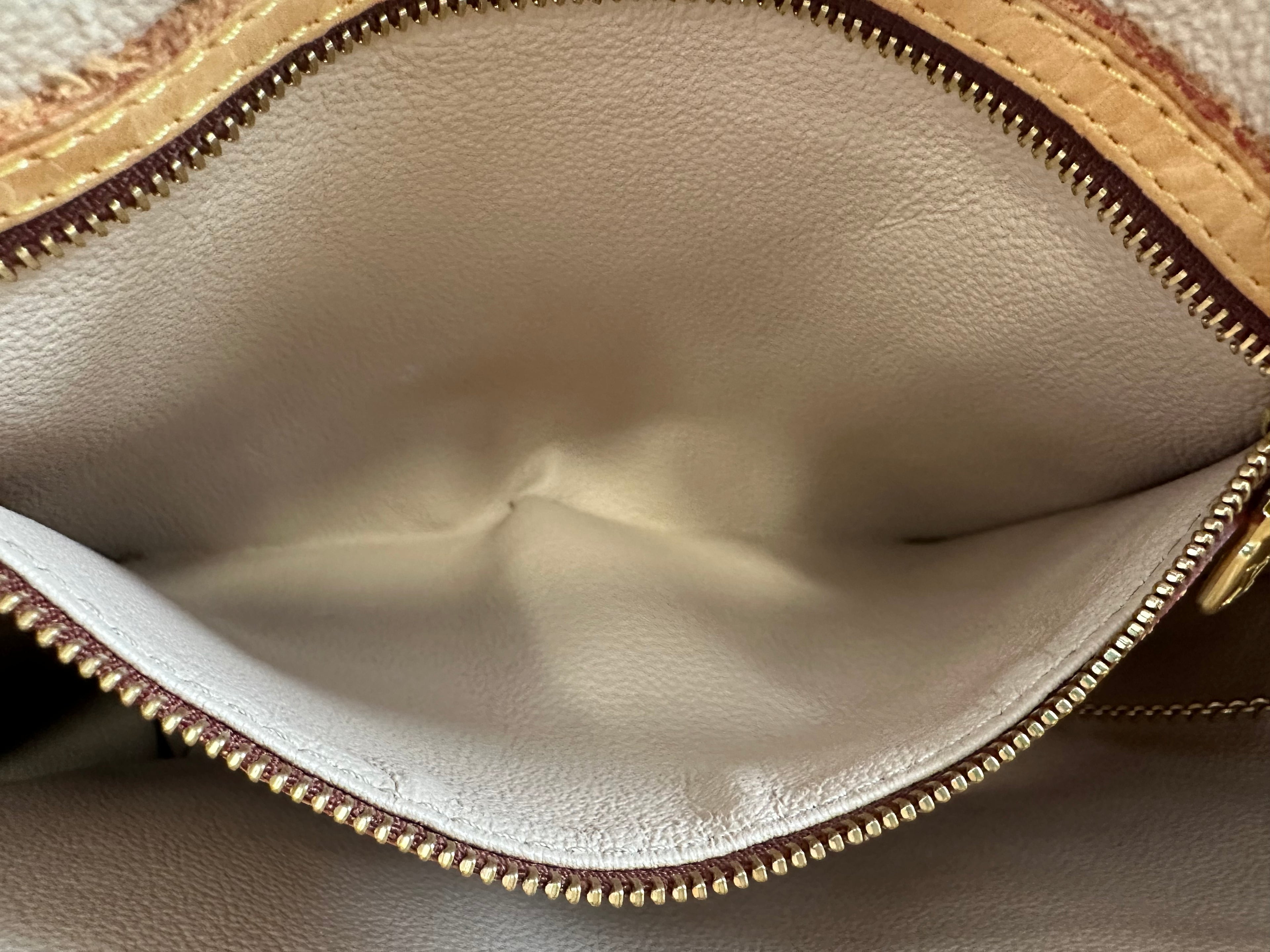 Louis Vuitton Bucket GM