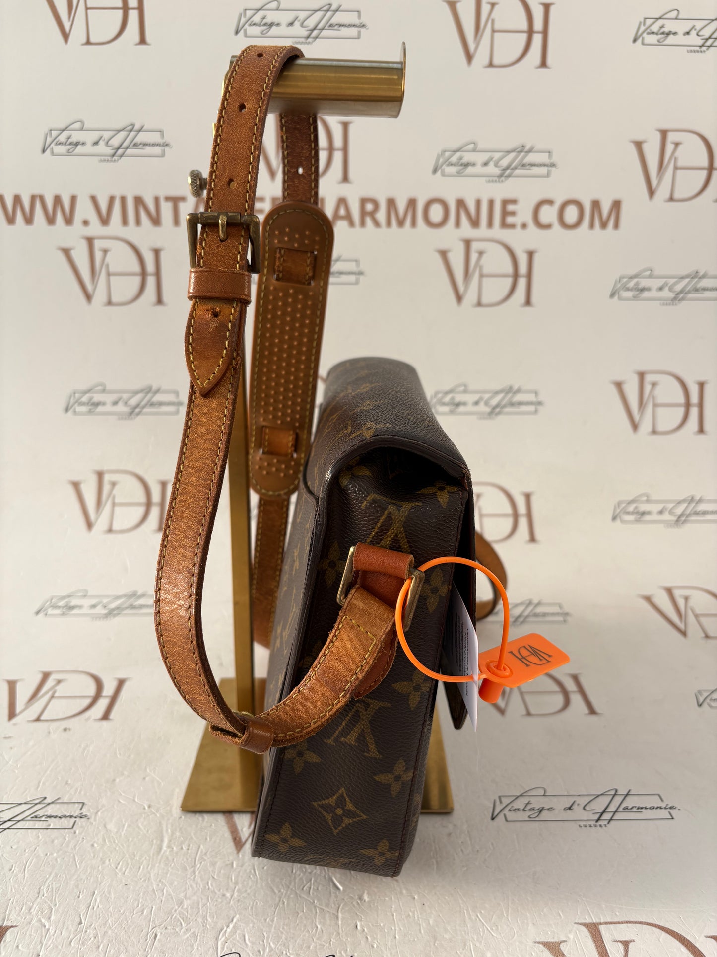 201450 - Louis Vuitton Saint cloud GM