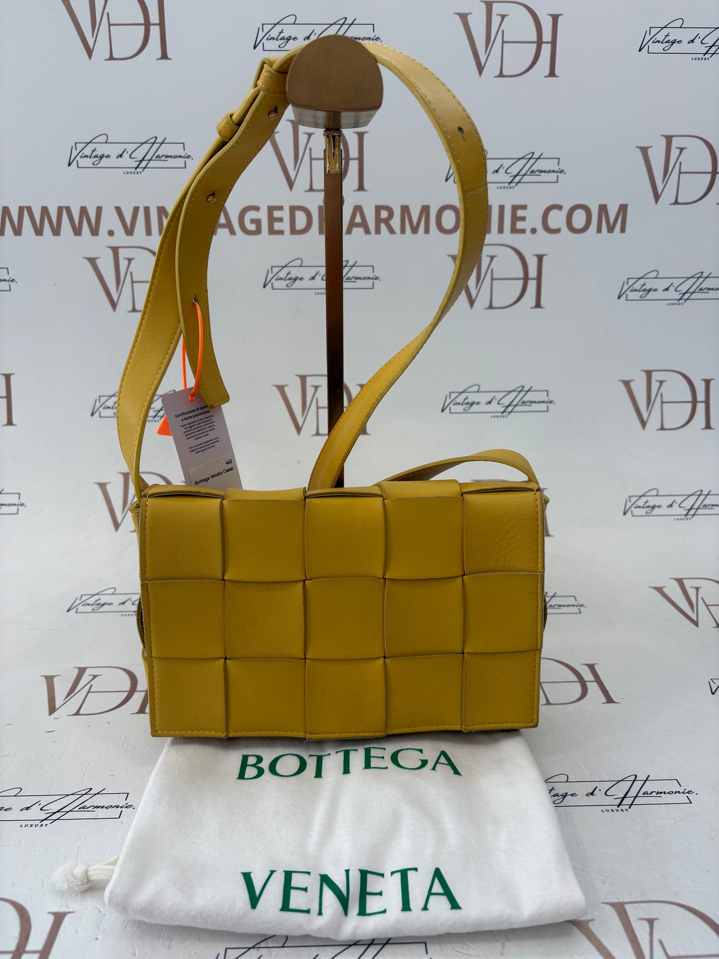 383974 - Bottega Veneta Cassette