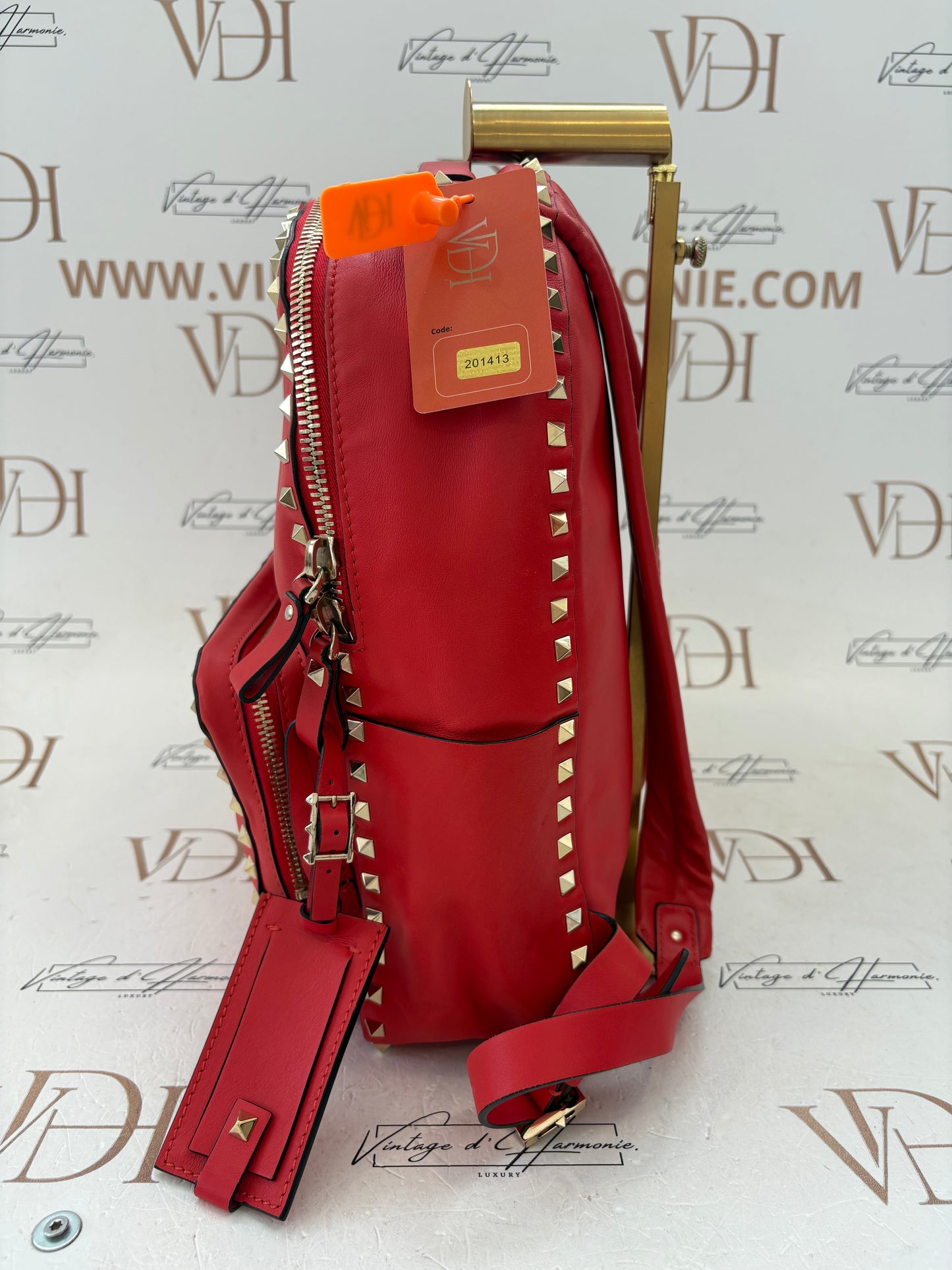 201413 - Valentino Rockstud