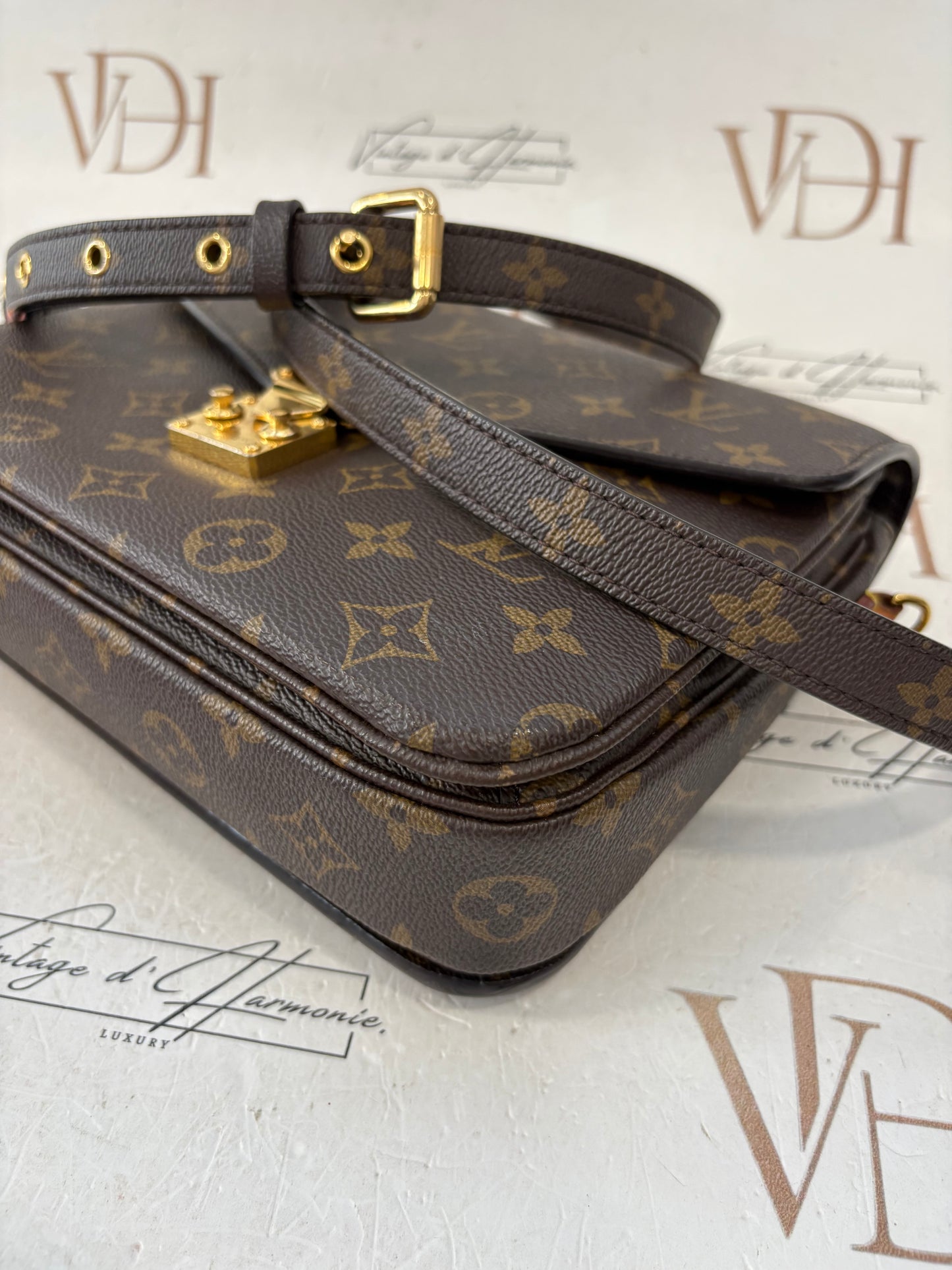 201683 - Louis Vuitton Metis