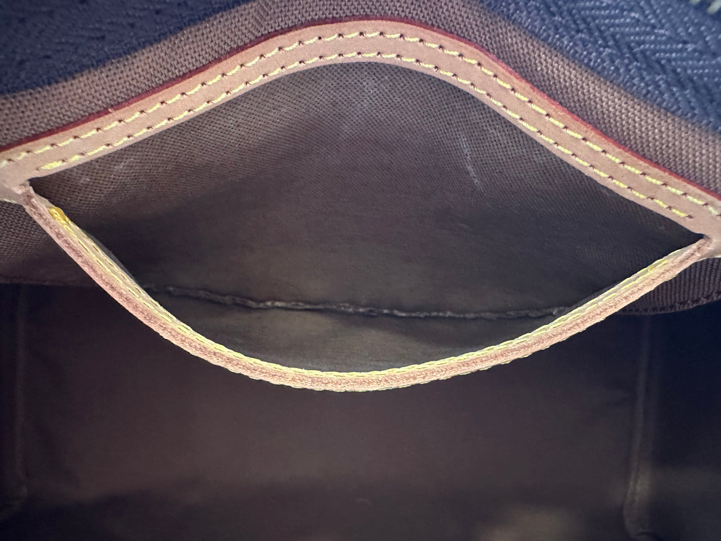 017920 - Louis Vuitton Speedy 40