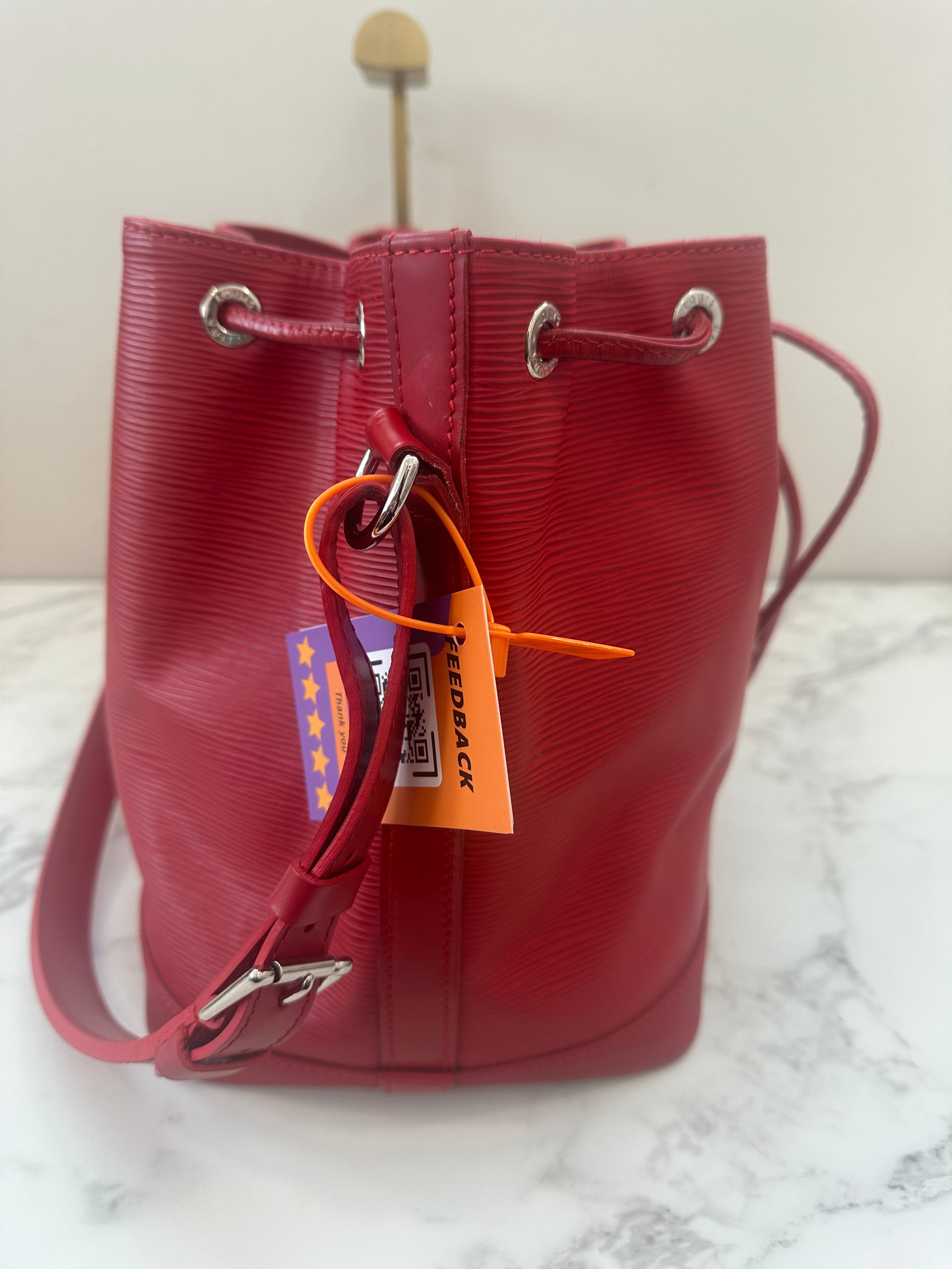 Louis Vuitton Noé Epi Red