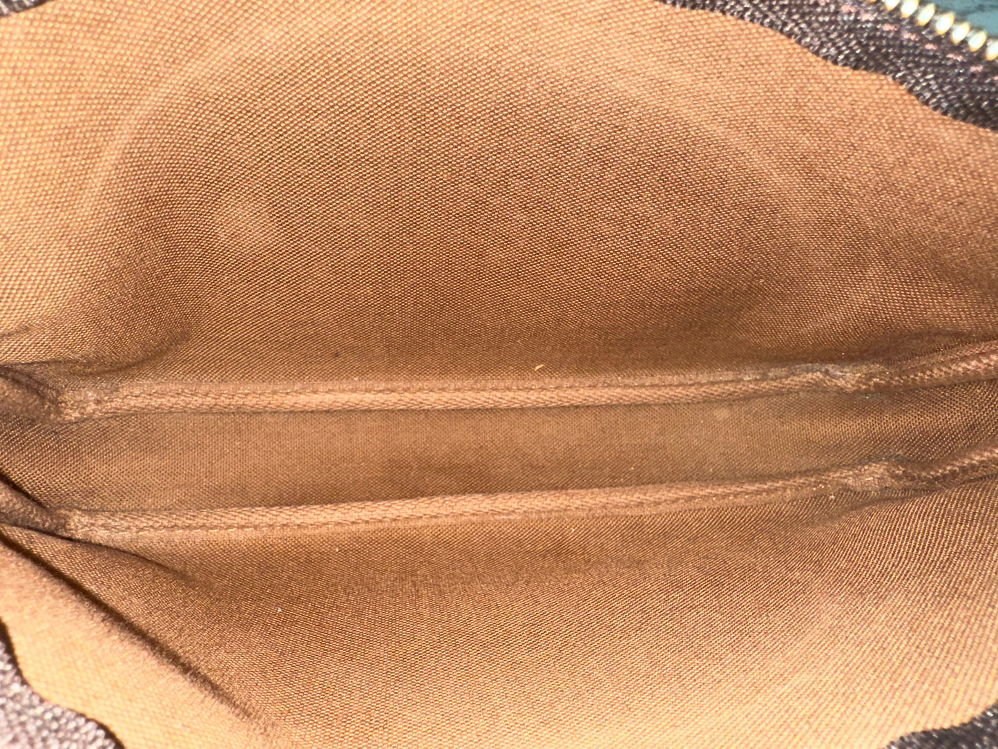 Louis Vuitton Pochette