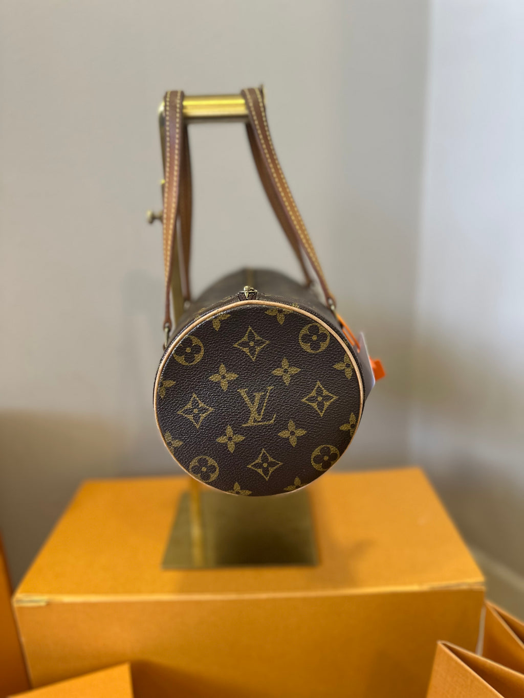 Louis Vuitton Papillon 26
