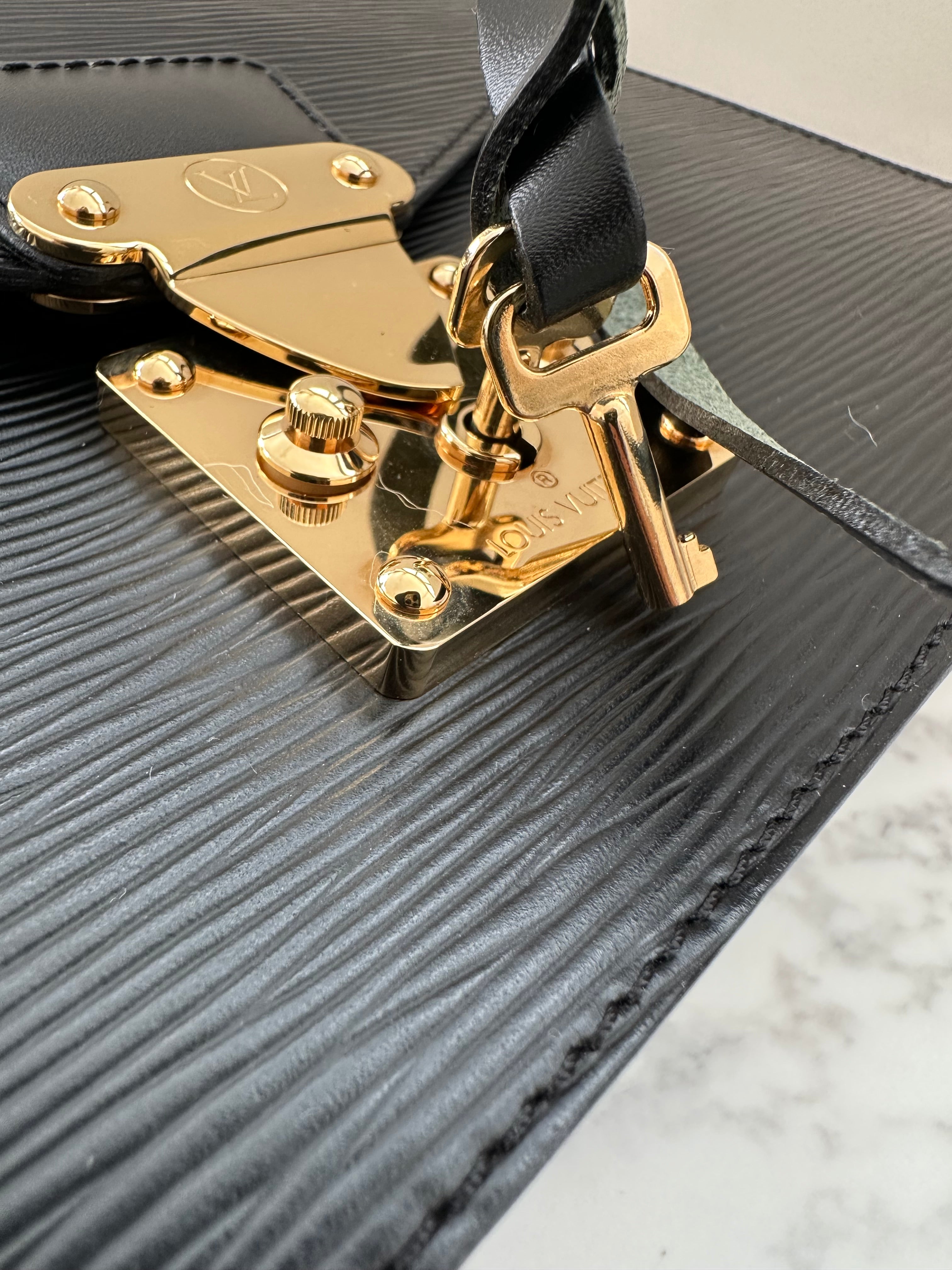 Louis Vuitton Concorde Epi Black