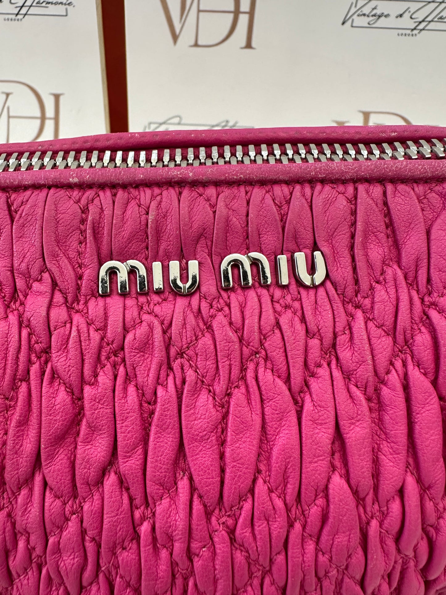 382670 - Miu Miu