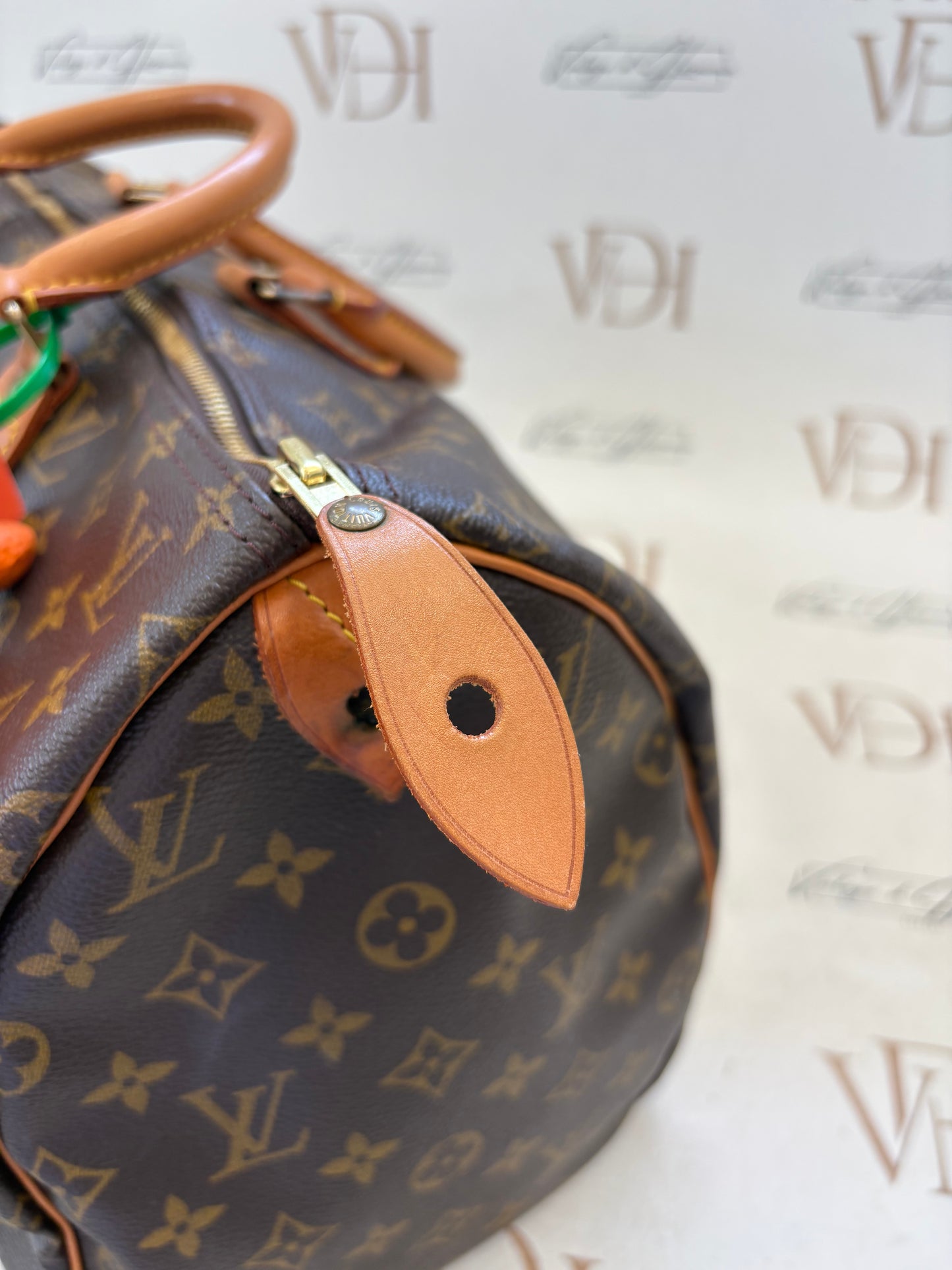 017212 - Louis Vuitton Speedy 40