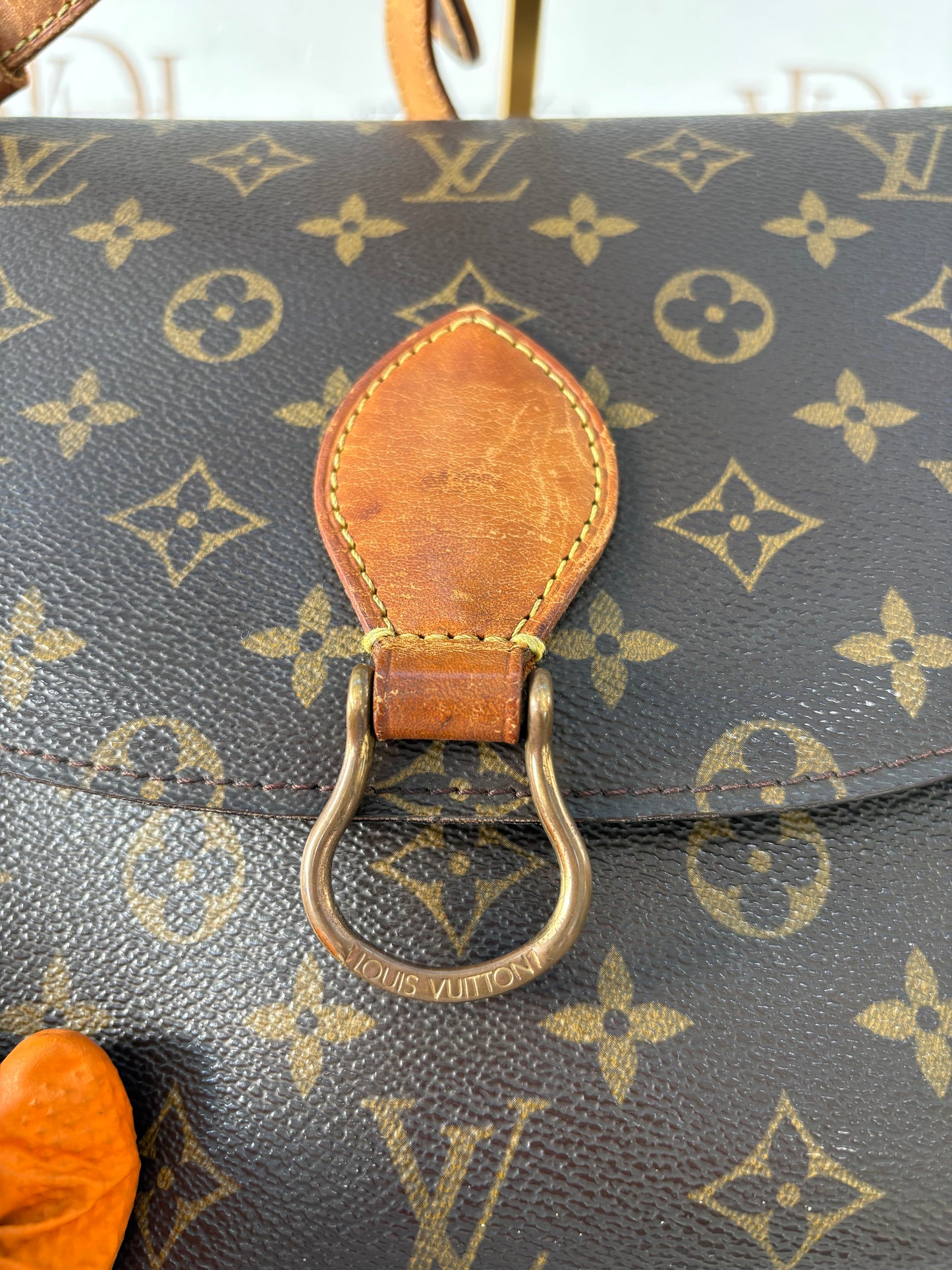 201450 - Louis Vuitton Saint cloud GM