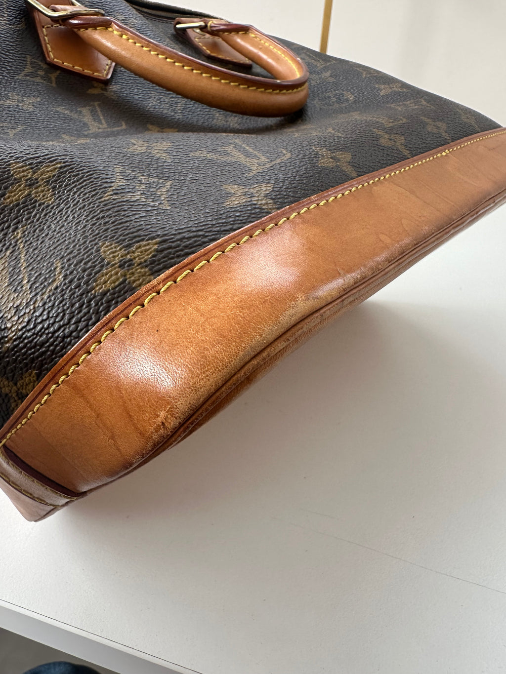 Louis Vuitton Alma
