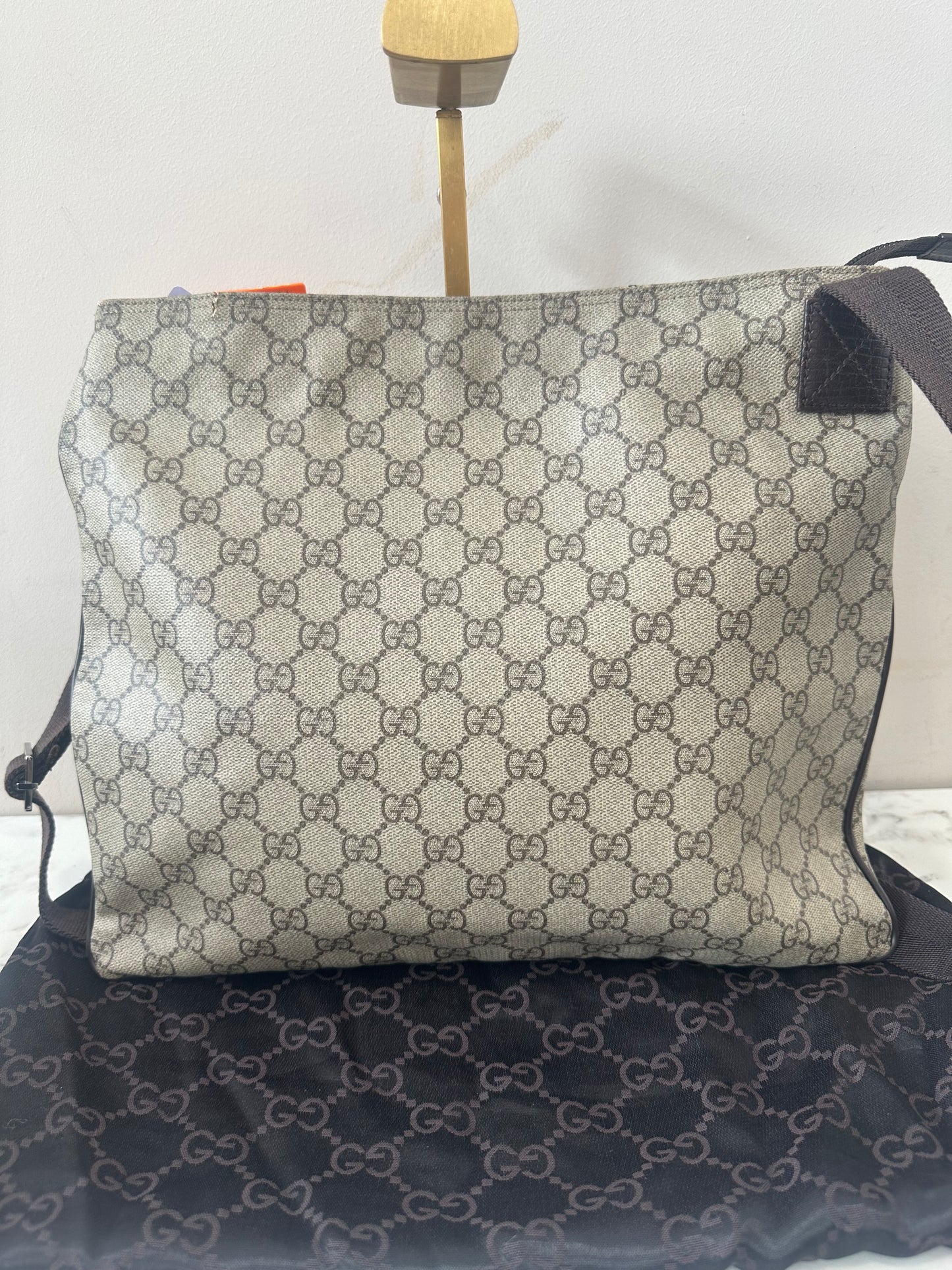 Gucci GG Supreme Shoulder