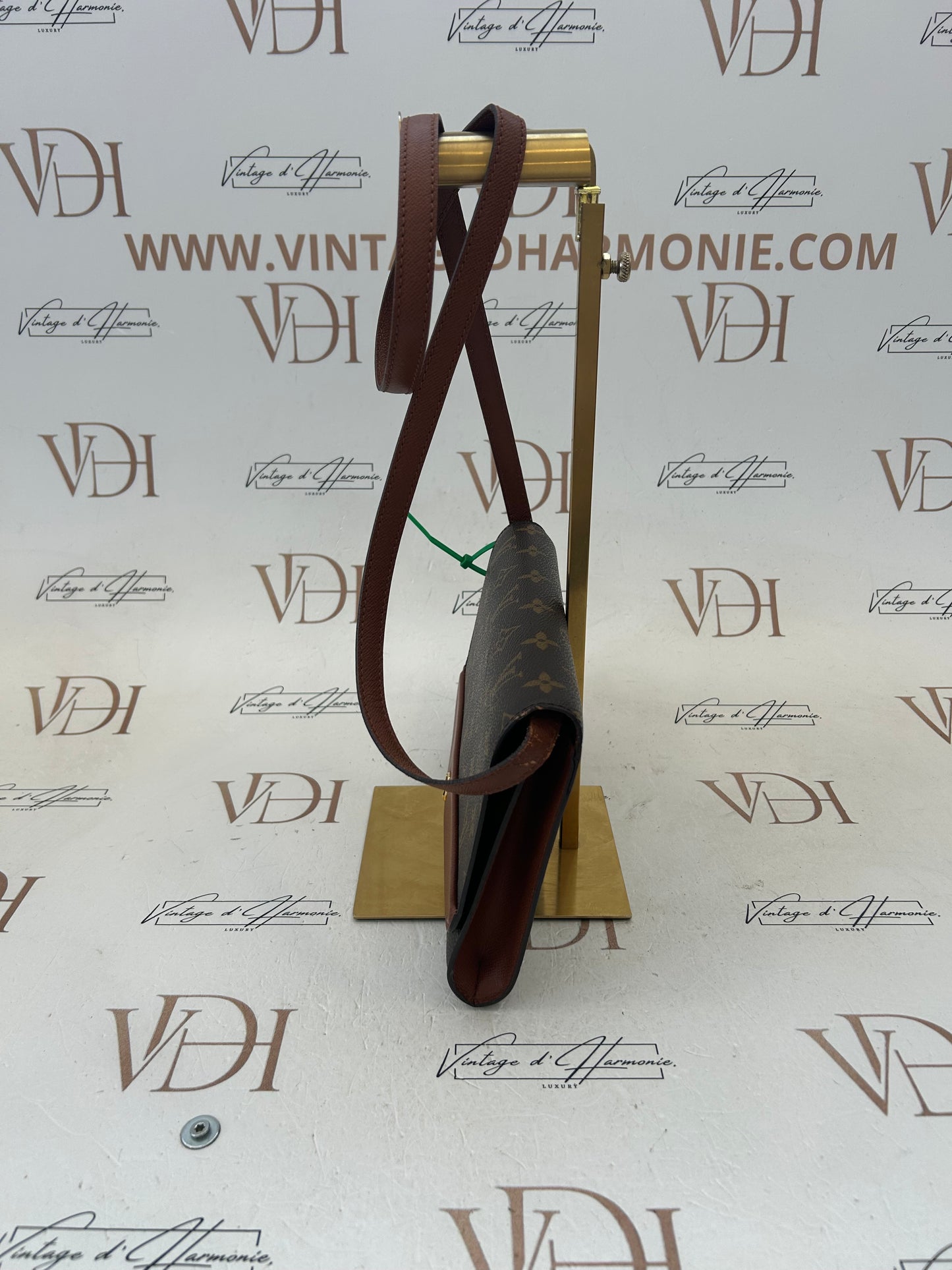 017114 - Louis Vuitton Bordeaux