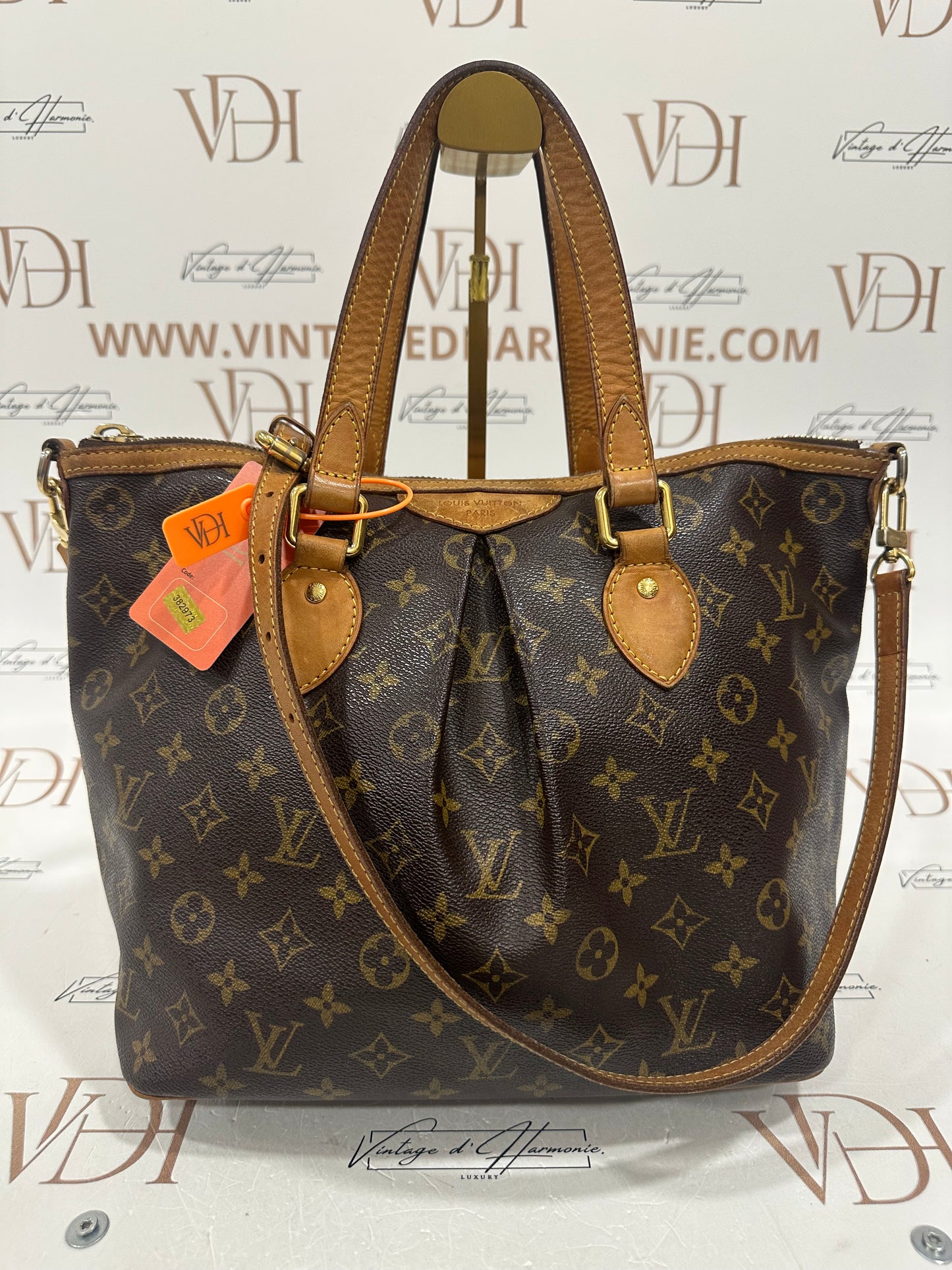 382973 - Louis Vuitton Palermo
